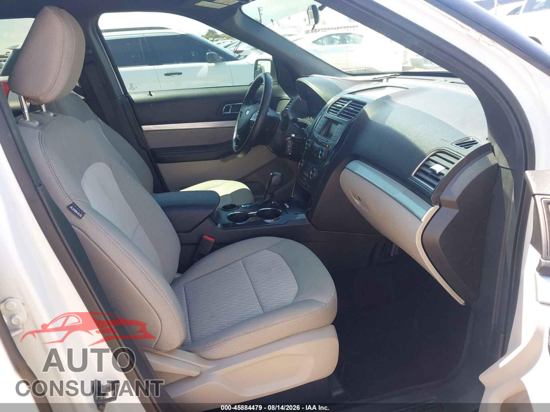 FORD EXPLORER 2018 - 1FM5K7B87JGB95157