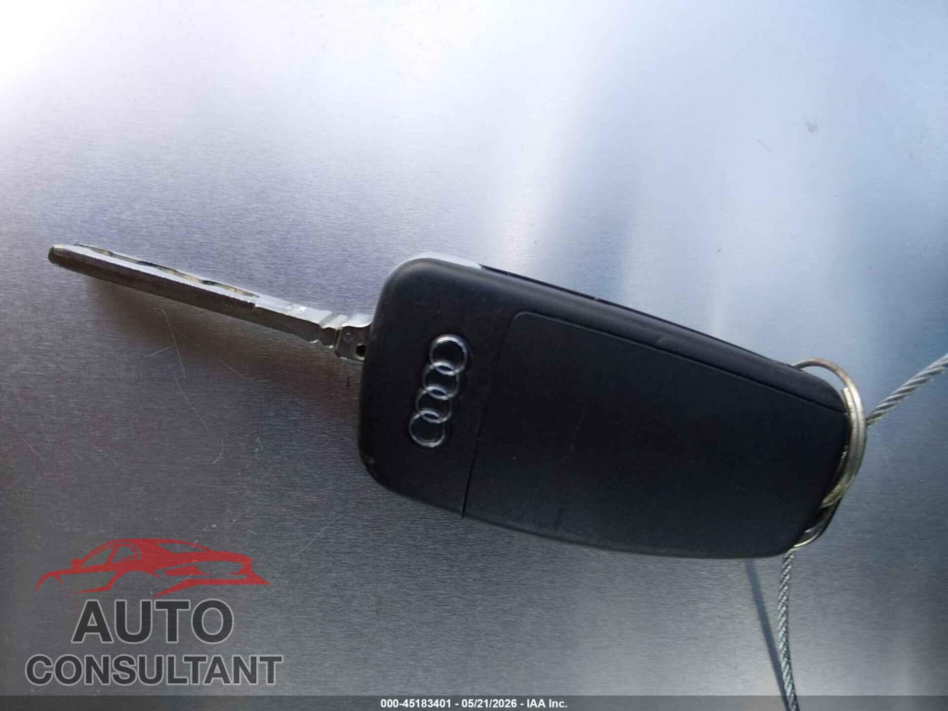 AUDI Q3 2018 - WA1BCCFS3JR026593