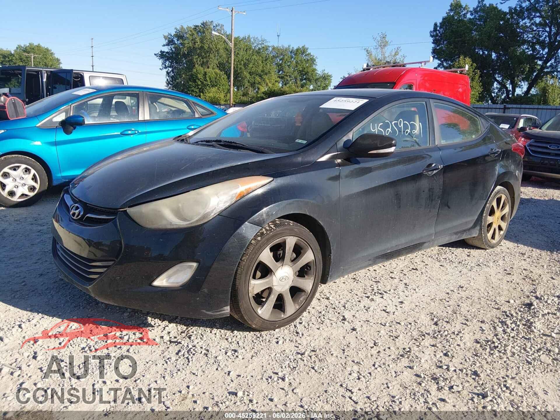 HYUNDAI ELANTRA 2011 - 5NPDH4AE7BH010980