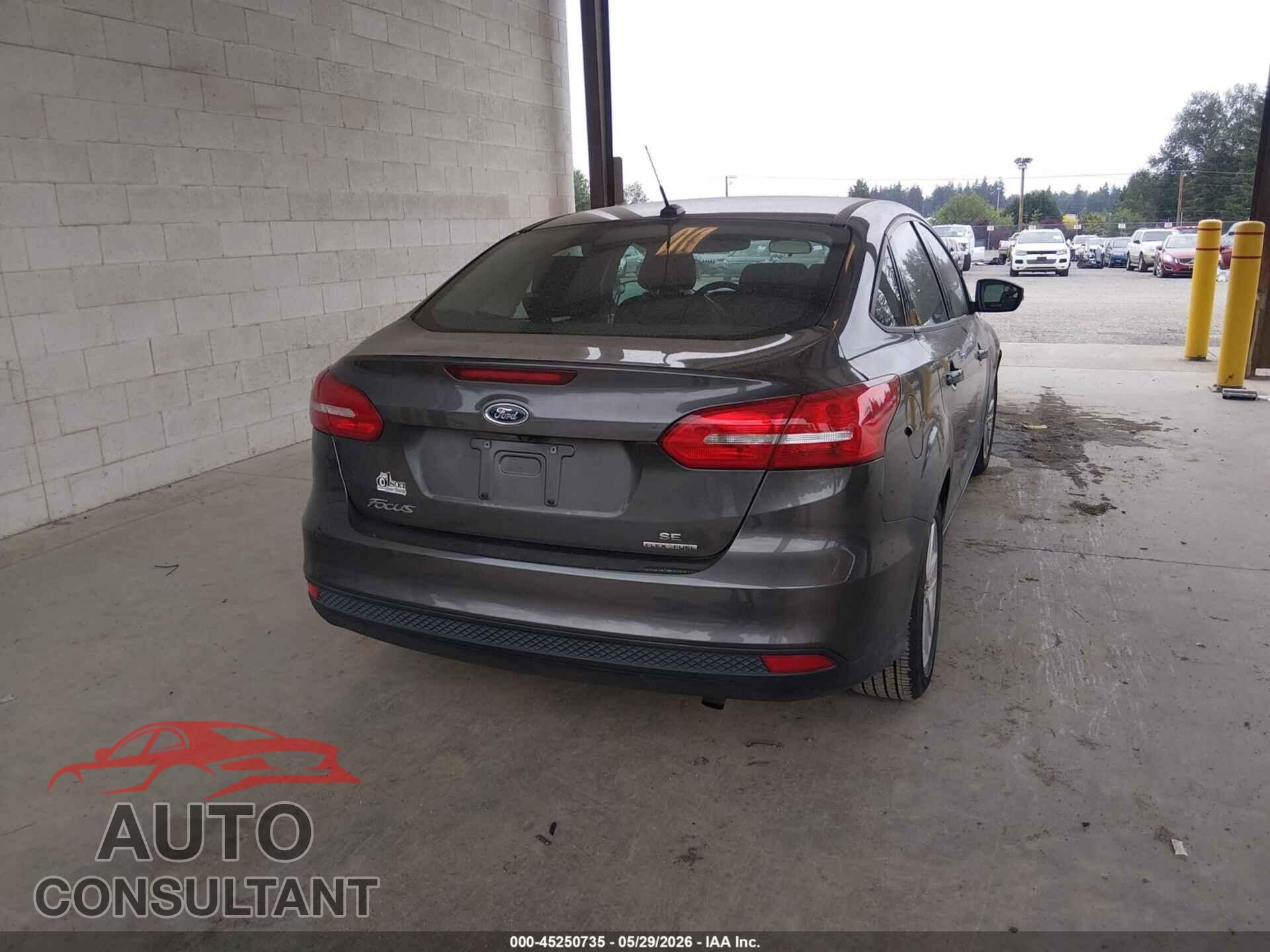 FORD FOCUS 2015 - 1FADP3F28FL294073