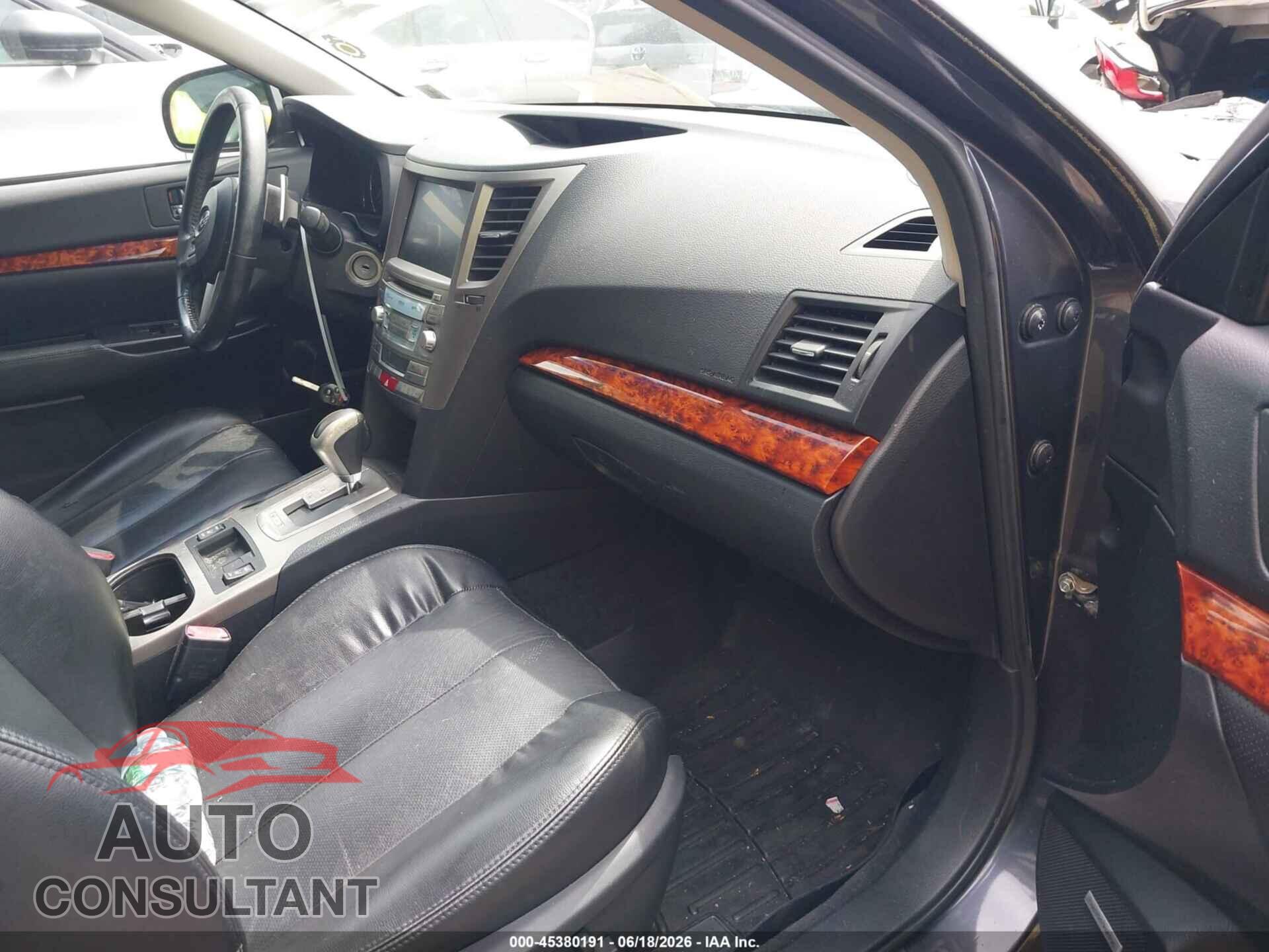 SUBARU OUTBACK 2011 - 4S4BRBLC8B3352322