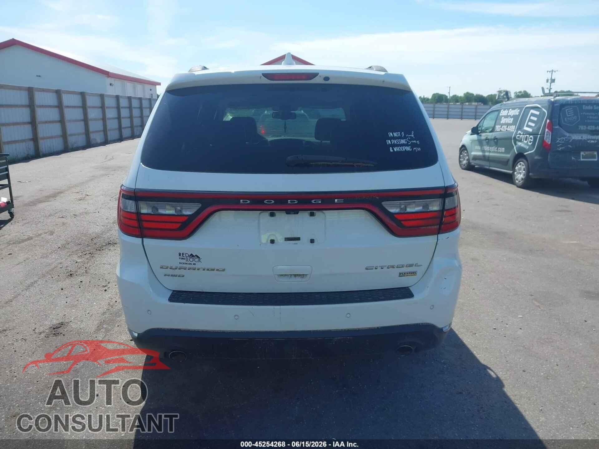 DODGE DURANGO 2015 - 1C4RDJEG1FC896811