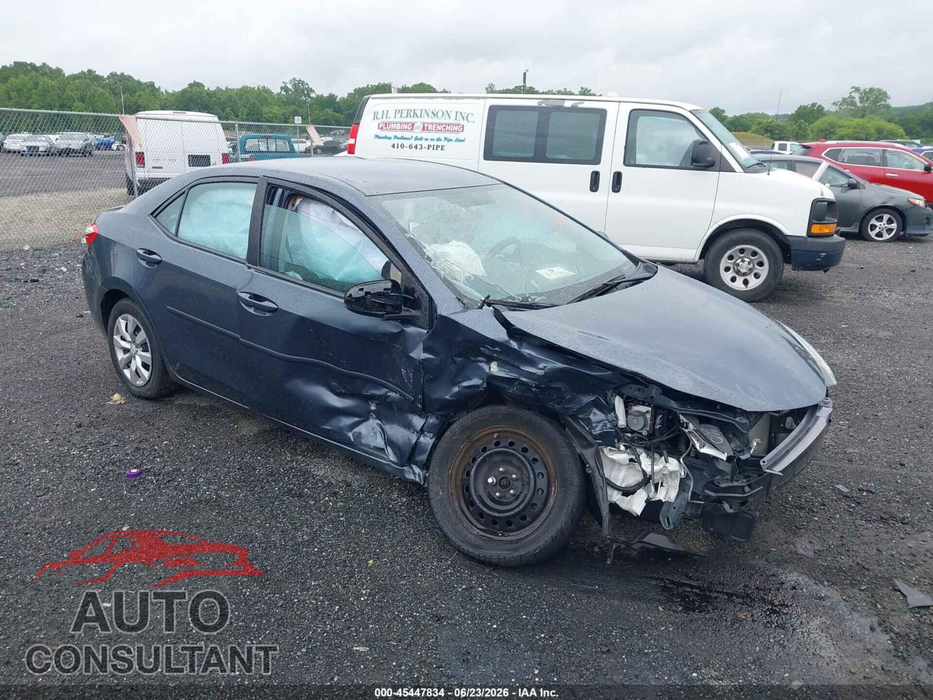 TOYOTA COROLLA 2015 - 2T1BURHEXFC245940