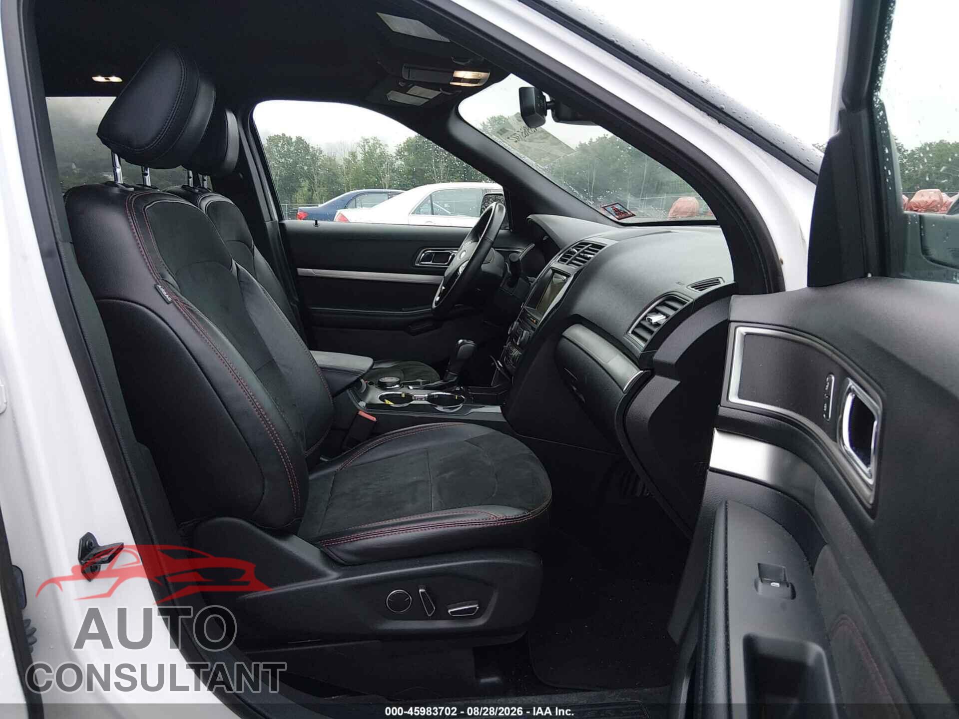 FORD EXPLORER 2018 - 1FM5K8D80JGC50924