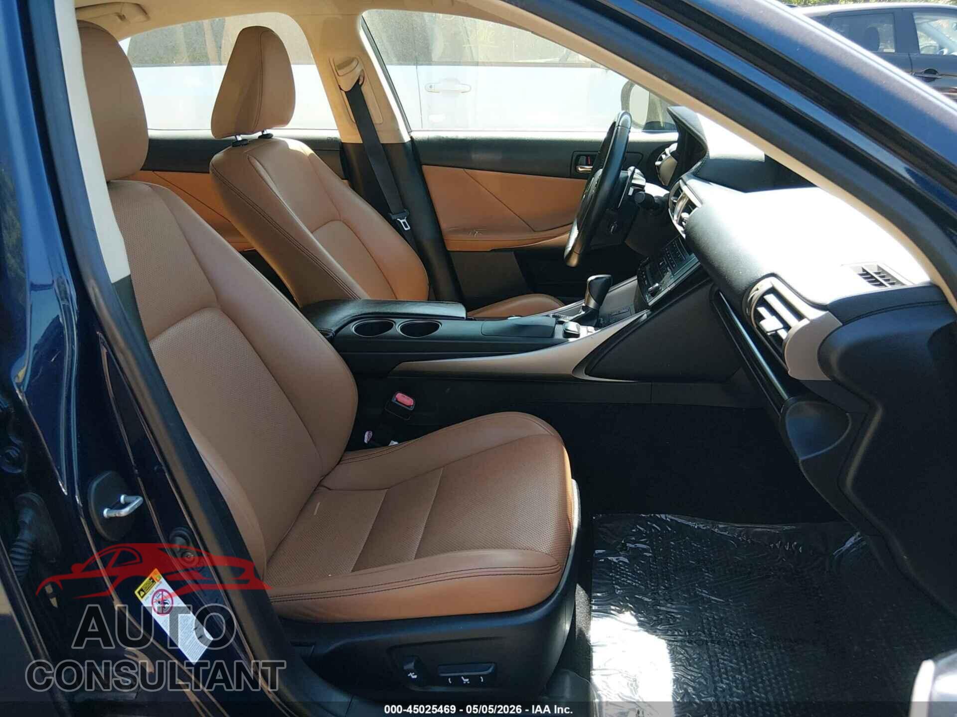 LEXUS IS 250 2014 - JTHCF1D27E5008604