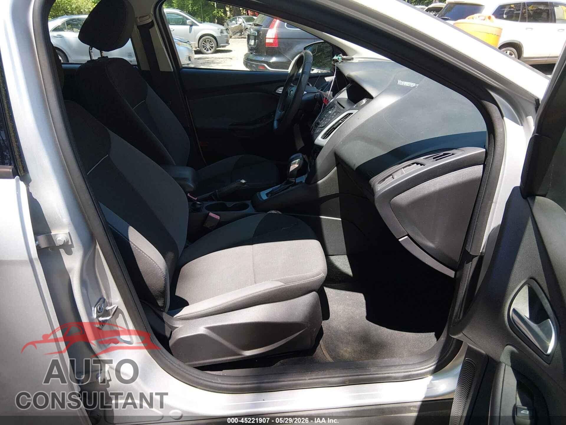 FORD FOCUS 2013 - 1FADP3K29DL152883