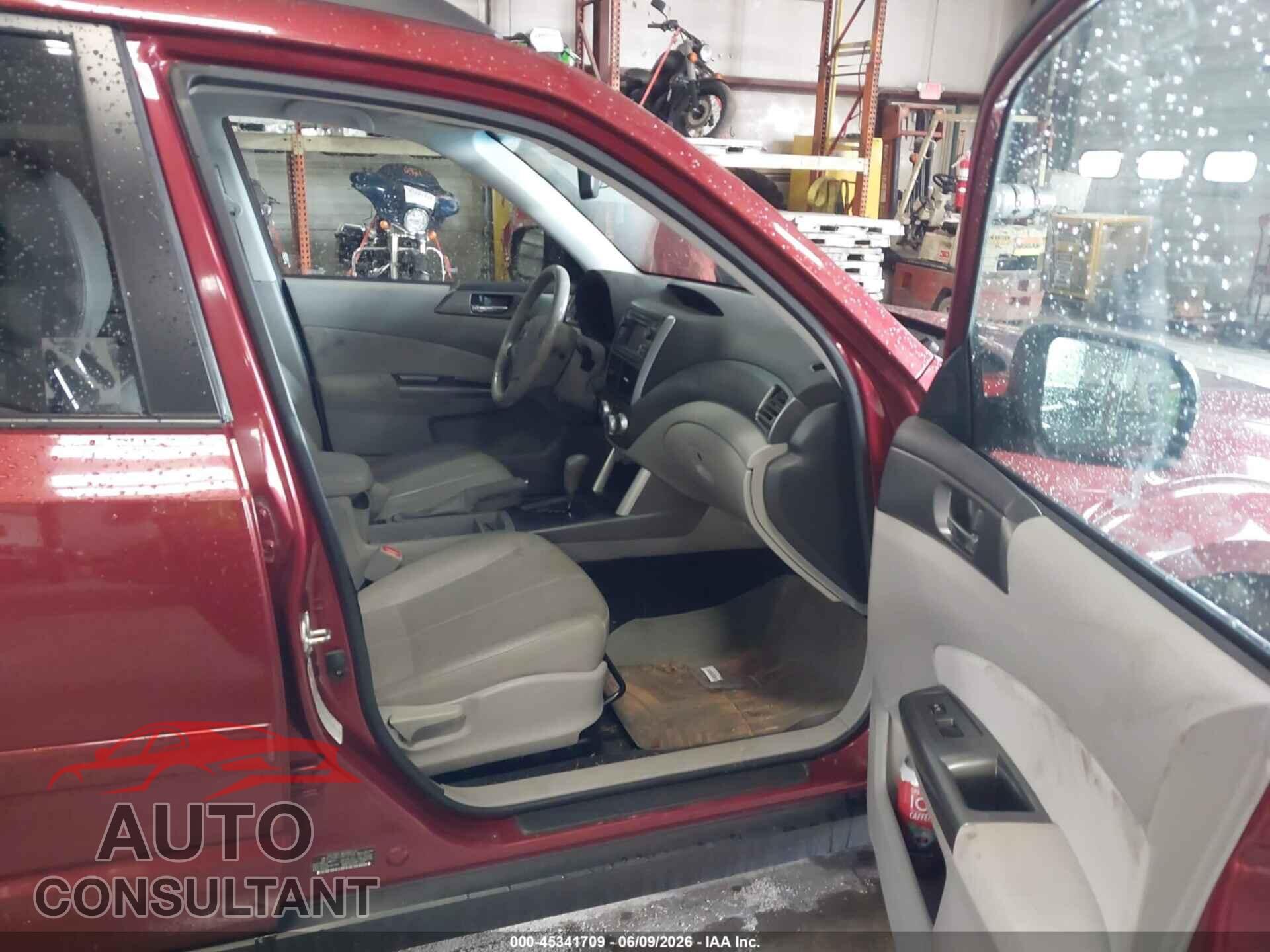 SUBARU FORESTER 2011 - JF2SHAEC2BH736356