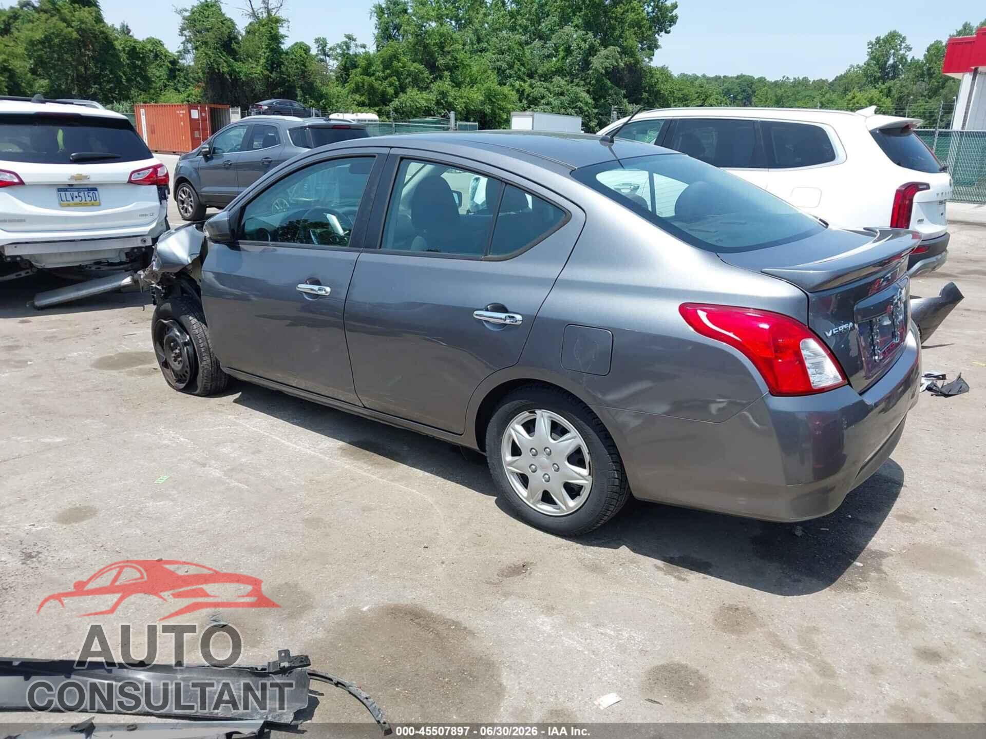 NISSAN VERSA 2017 - 3N1CN7AP3HL897867