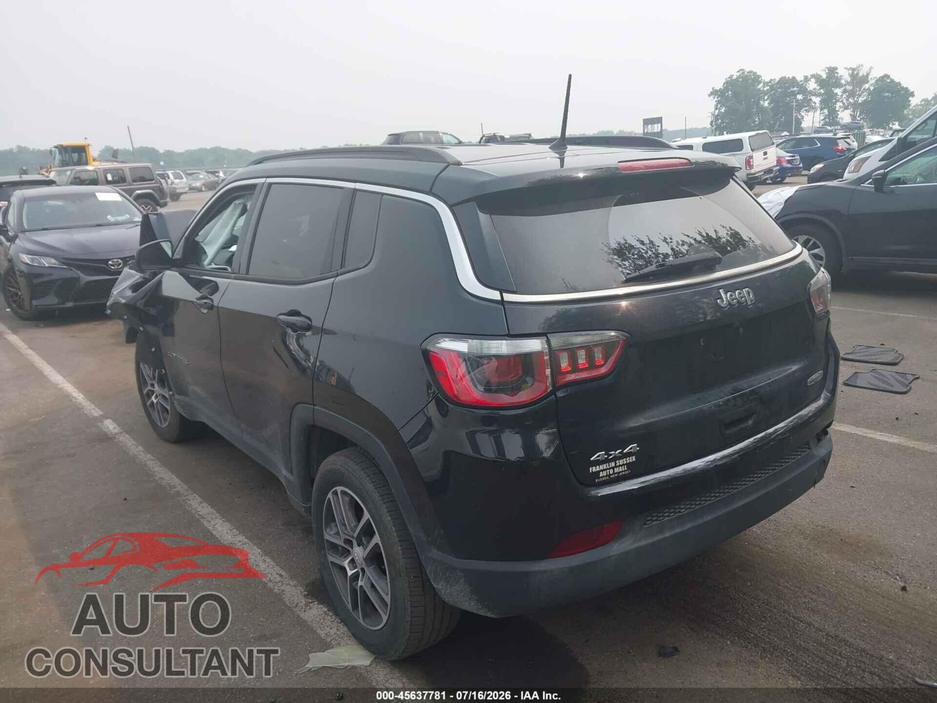JEEP COMPASS 2017 - 3C4NJDBB4HT651154