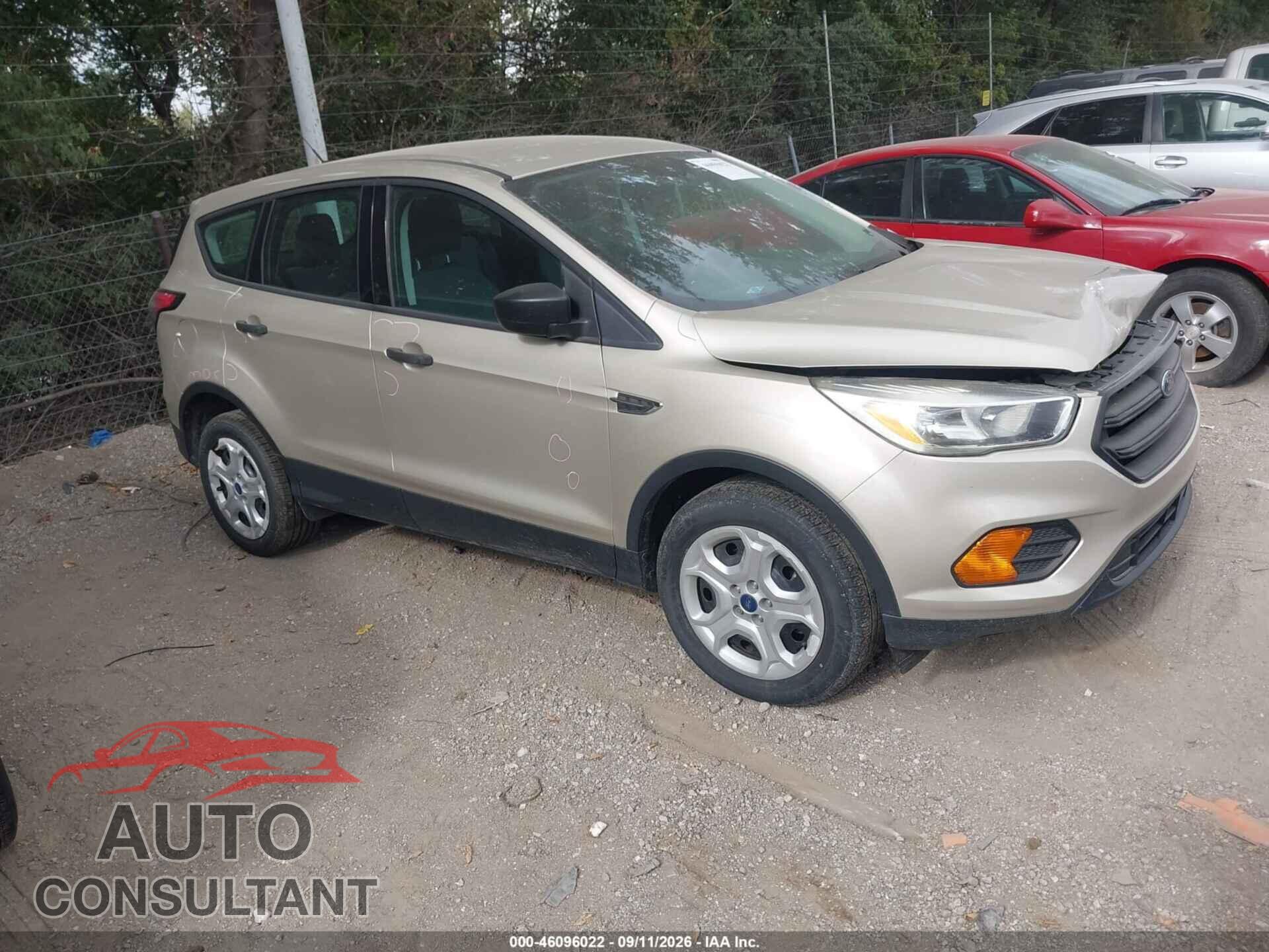 FORD ESCAPE 2017 - 1FMCU0F71HUF04479