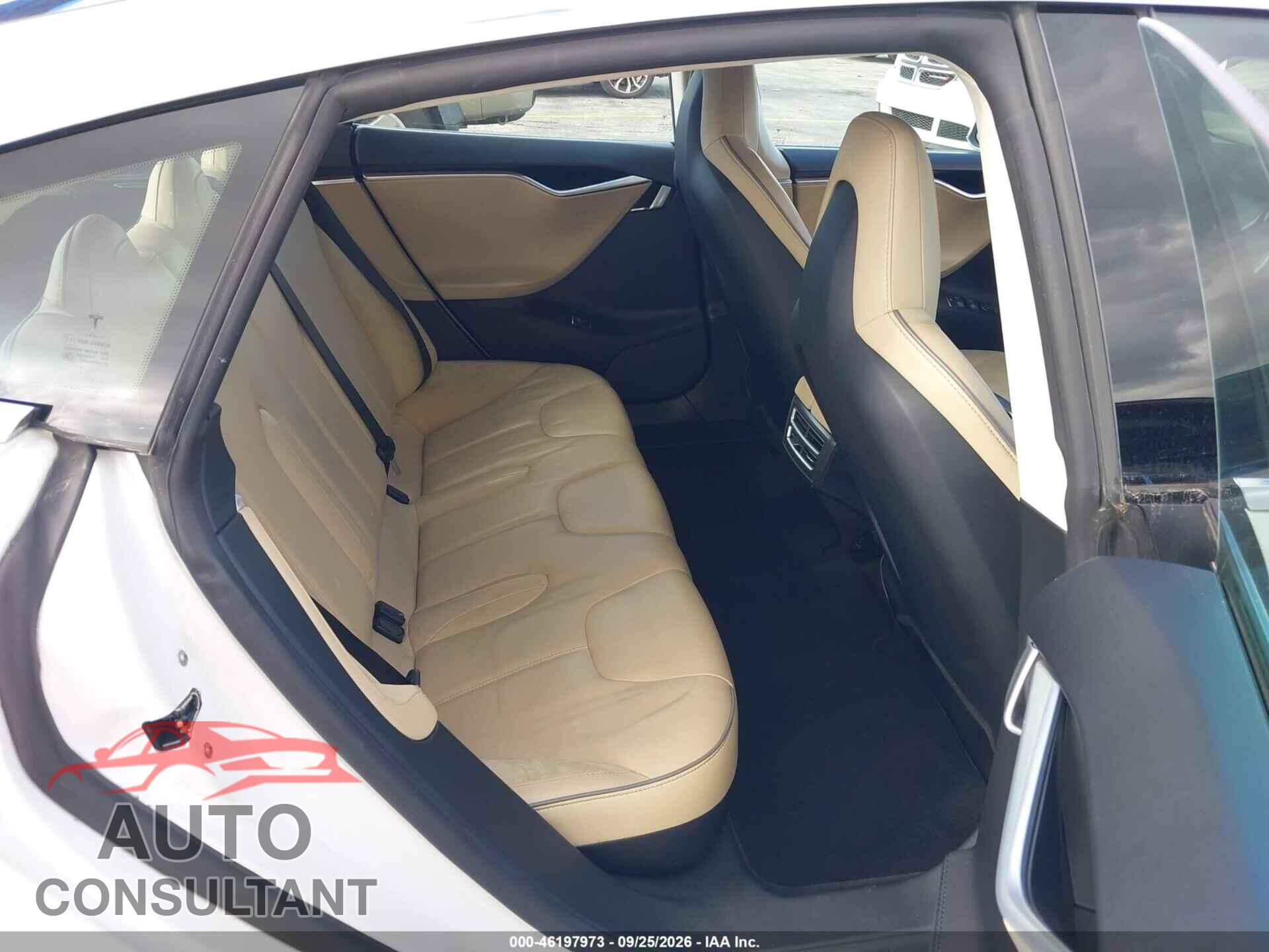 TESLA MODEL S 2013 - 5YJSA1DP4DFP25885