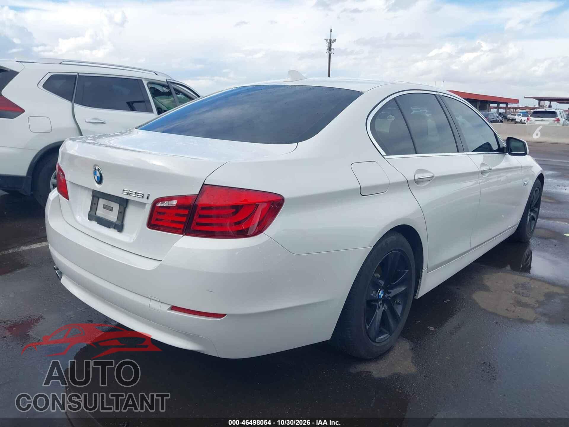 BMW 528I 2013 - WBAXG5C51DD234447