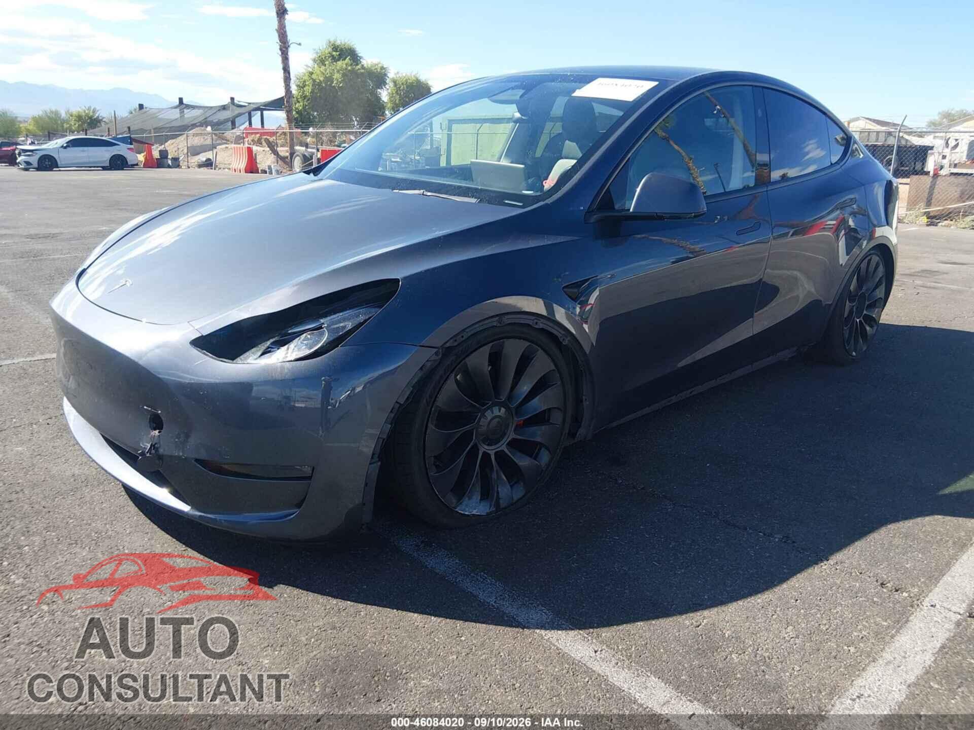TESLA MODEL Y 2023 - 7SAYGDEF2PF835129