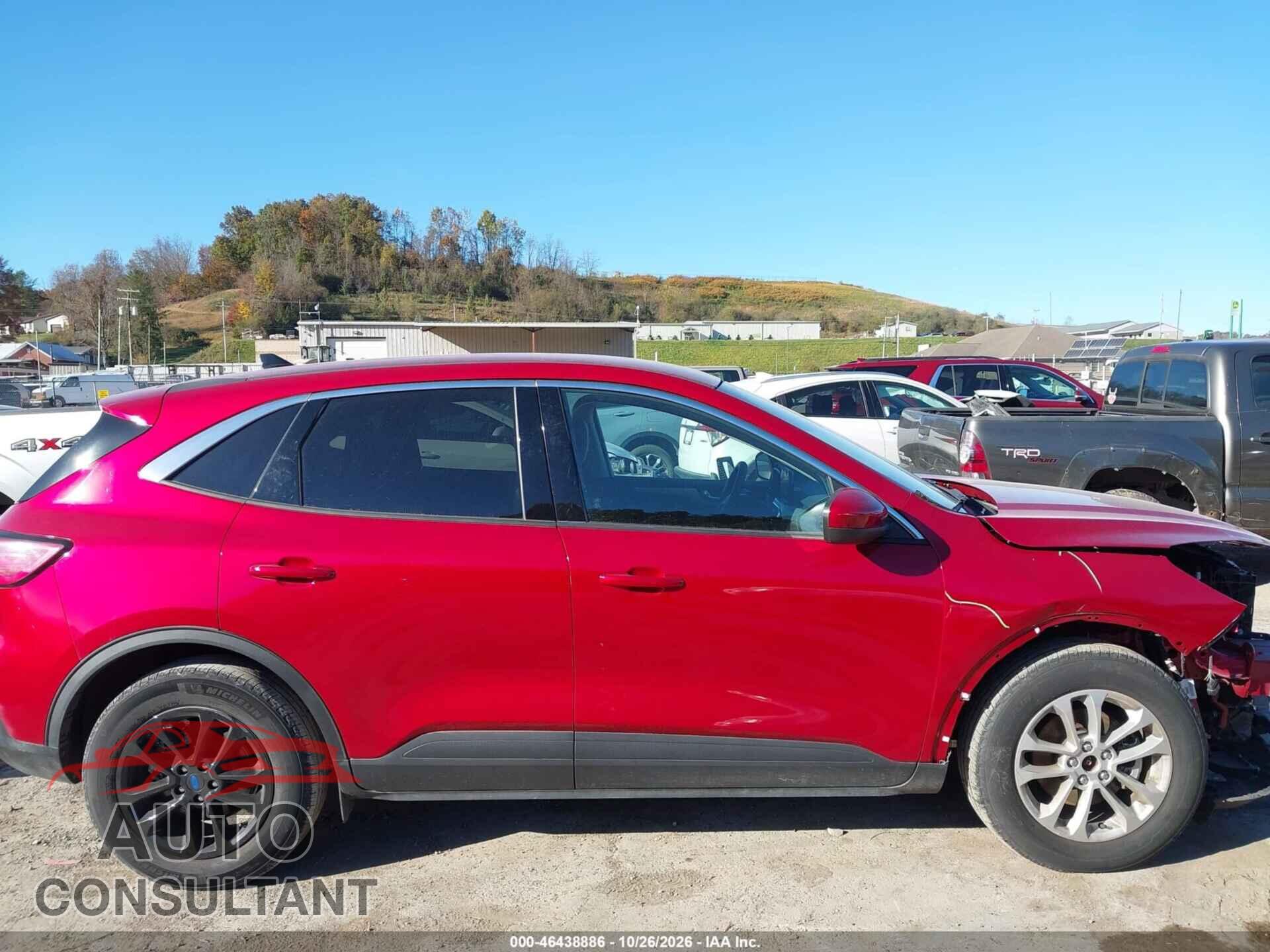 FORD ESCAPE 2020 - 1FMCU0G63LUA98705