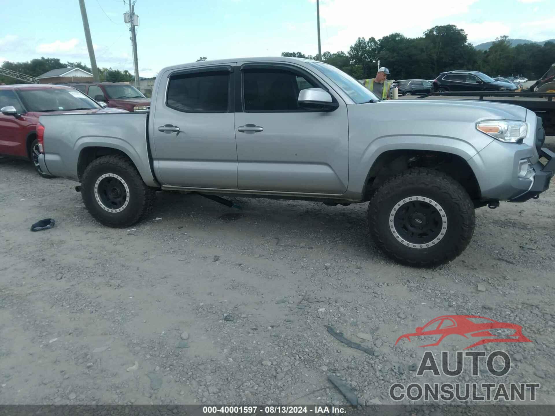 TOYOTA TACOMA 2017 - 5TFCZ5AN1HX121259