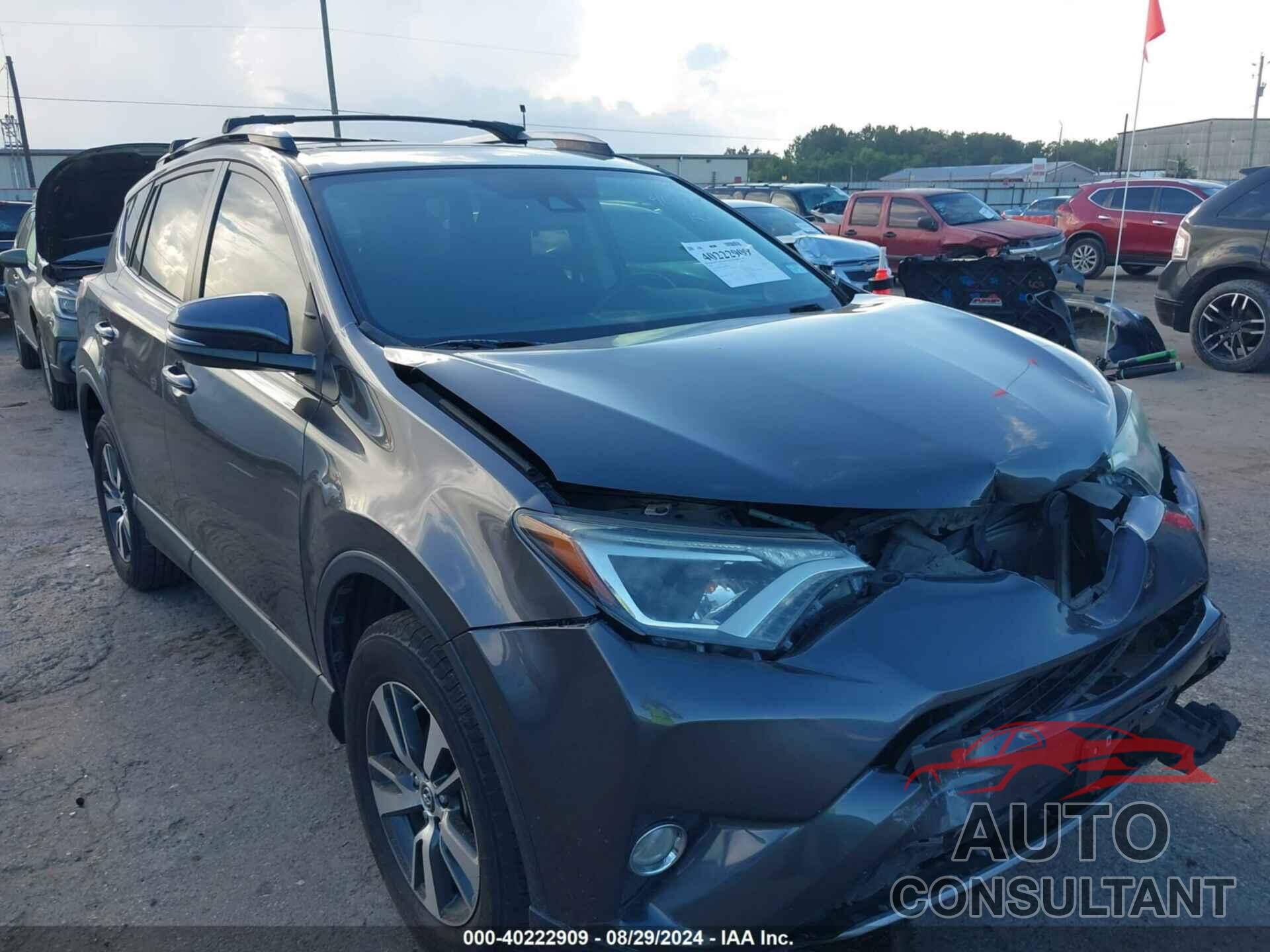 TOYOTA RAV4 2017 - JTMWFREV4HJ700448