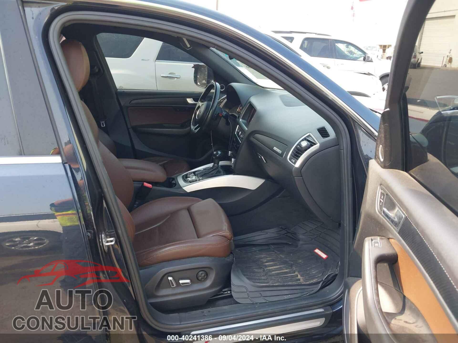 AUDI Q5 2017 - WA1M2AFP0HA041735