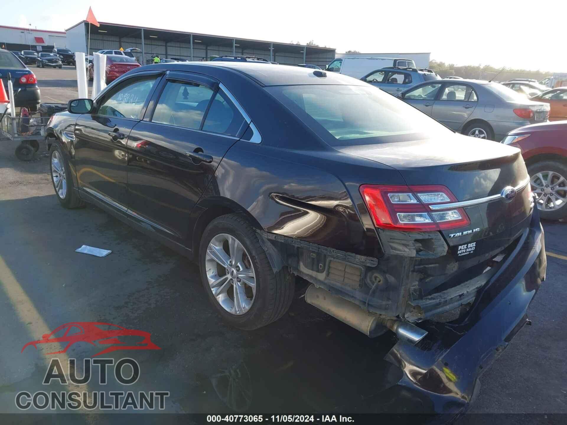 FORD TAURUS 2013 - 1FAHP2E85DG125572