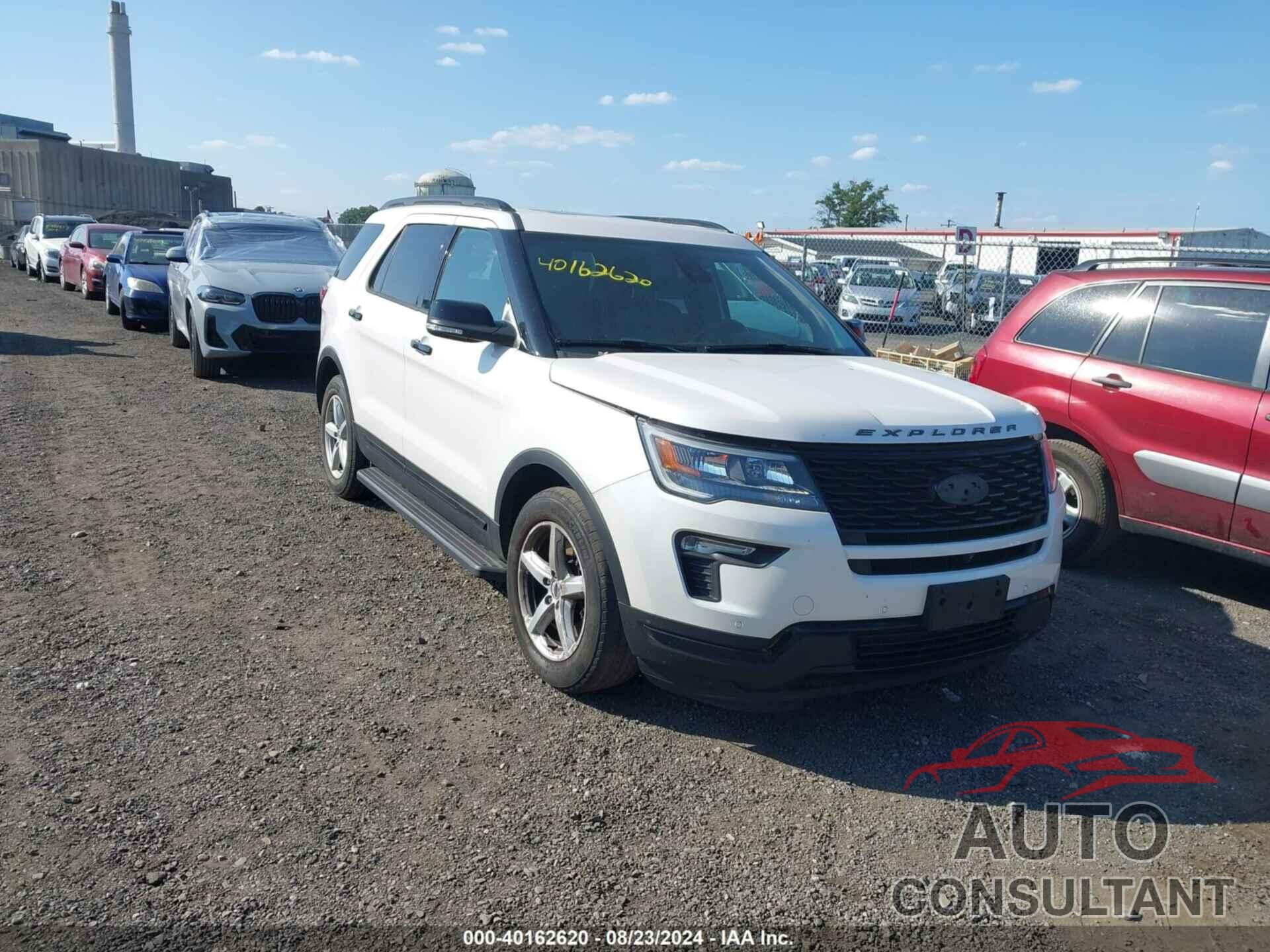 FORD EXPLORER 2018 - 1FM5K8GT2JGA91226