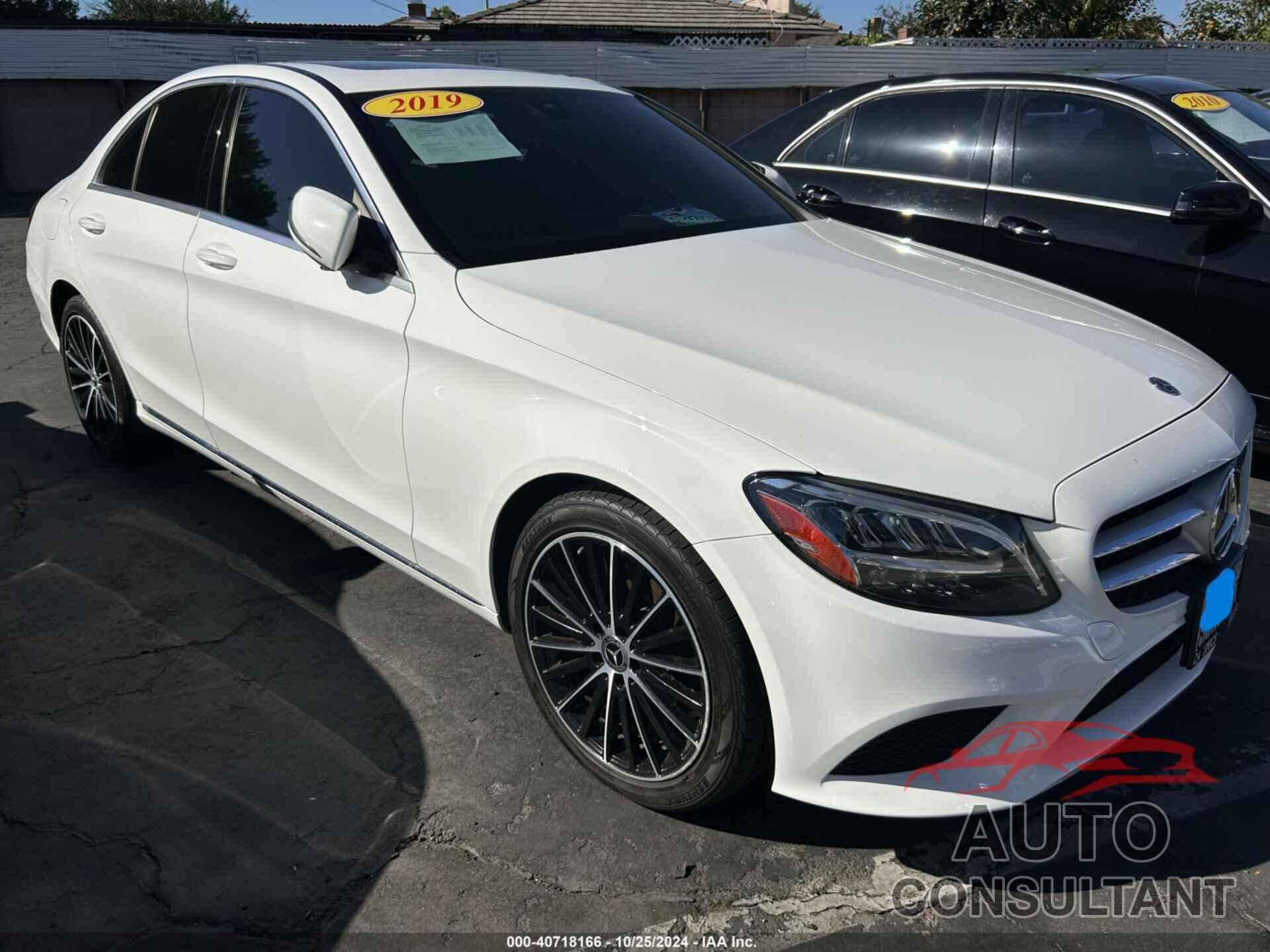 MERCEDES-BENZ C 300 2019 - WDDWF8DBXKR462377