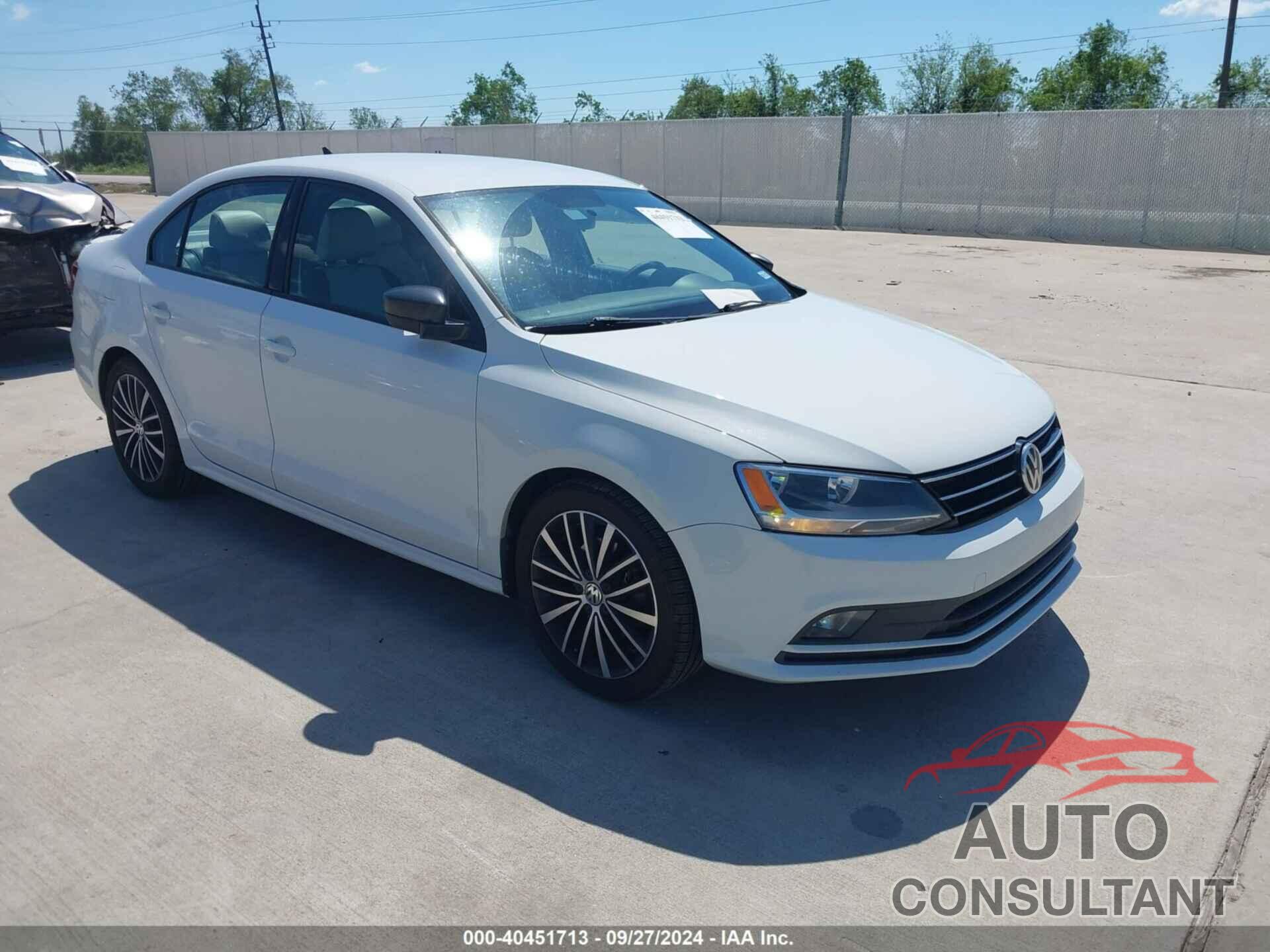 VOLKSWAGEN JETTA 2015 - 3VWD17AJ9FM345836