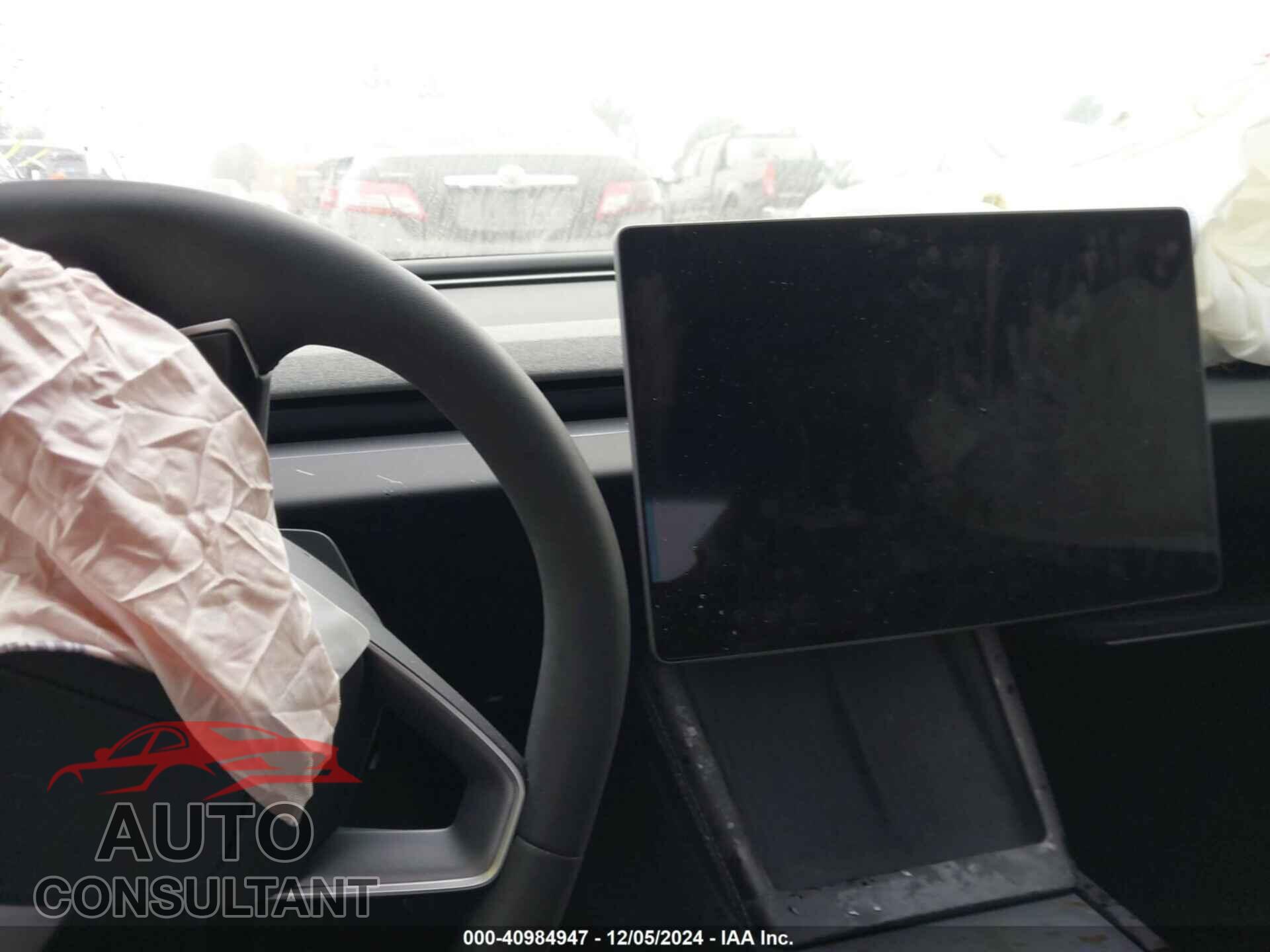 TESLA MODEL 3 2024 - 5YJ3E1EB0RF849154