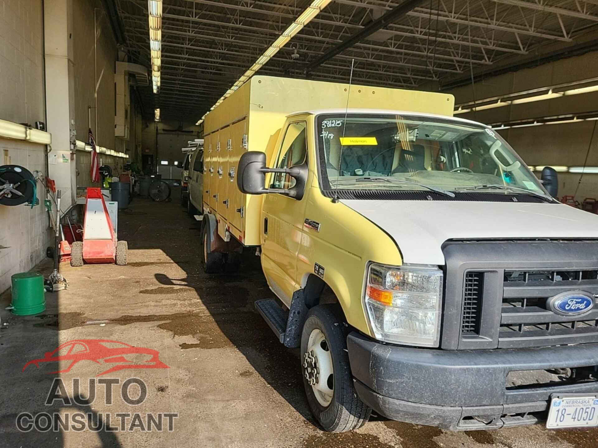 FORD ECONOLINE 2017 - 1FDXE4FS3HDC72235
