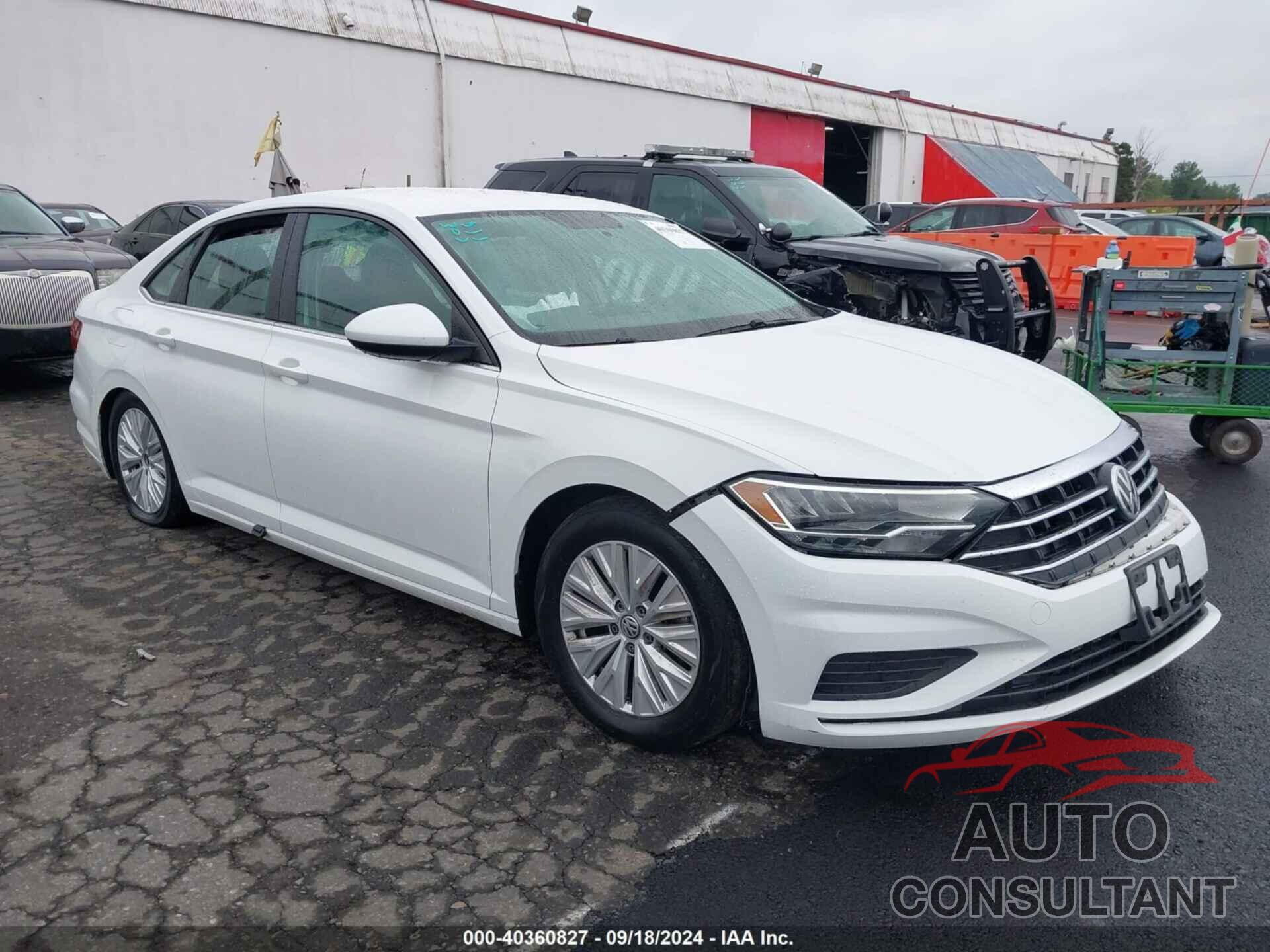 VOLKSWAGEN JETTA 2019 - 3VWC57BU4KM110358