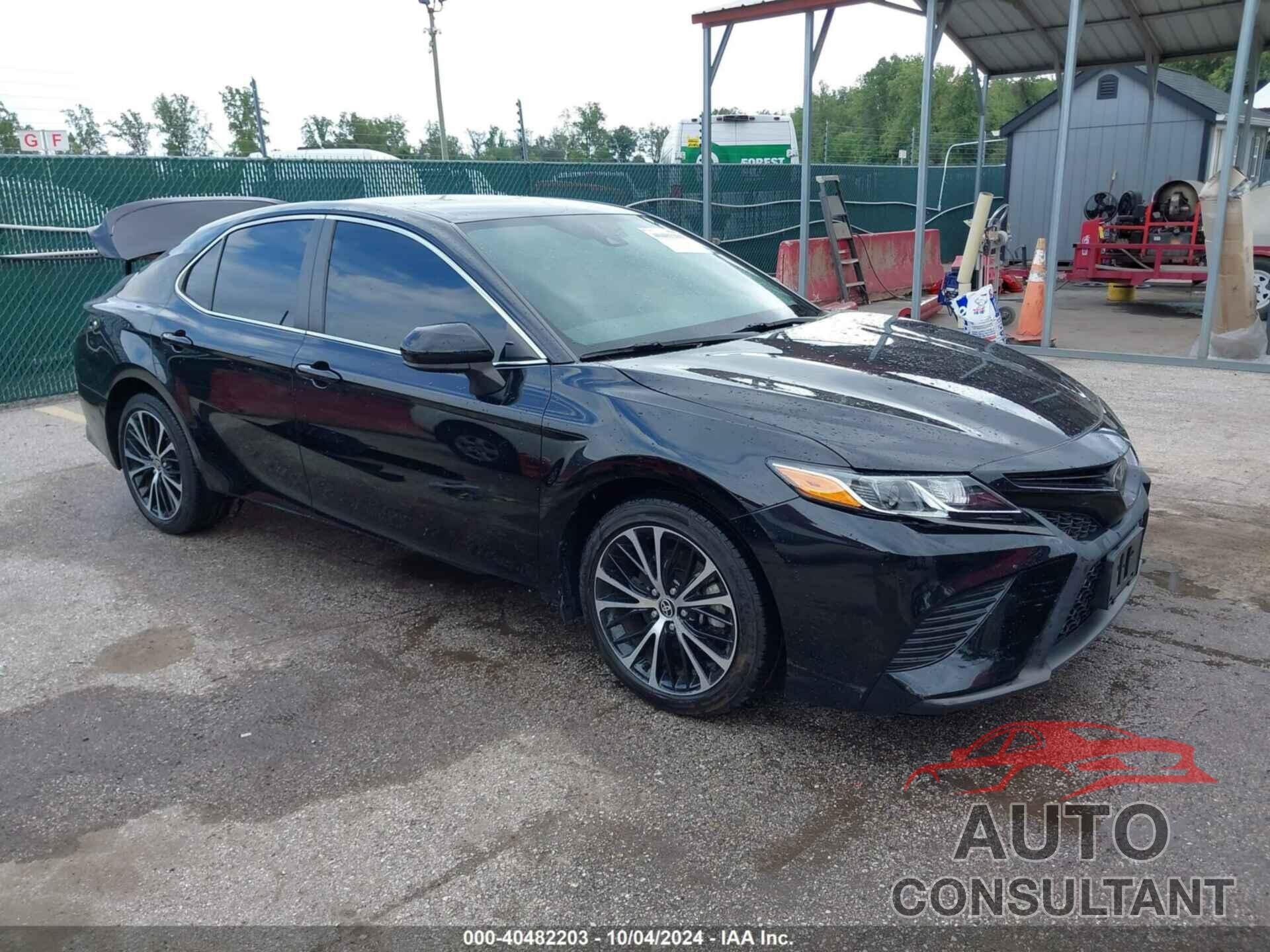 TOYOTA CAMRY 2020 - 4T1G11AKXLU964938
