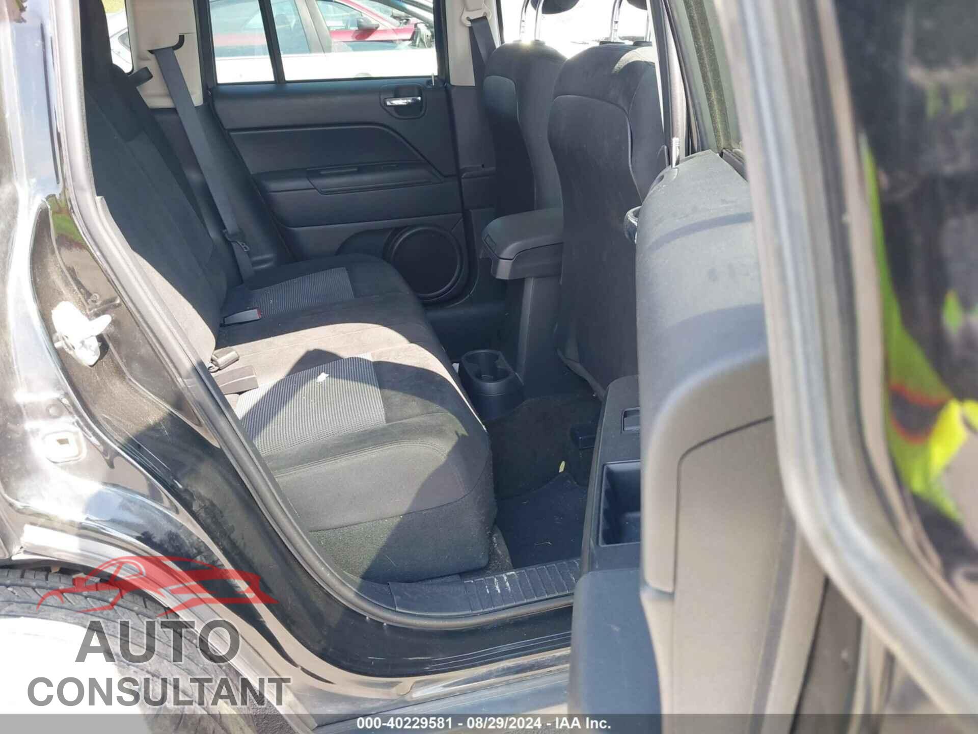 JEEP COMPASS 2016 - 1C4NJDBB2GD511429