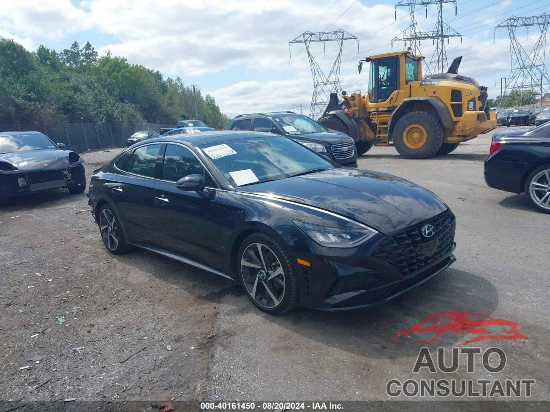 HYUNDAI SONATA 2022 - KMHL44J26NA223696