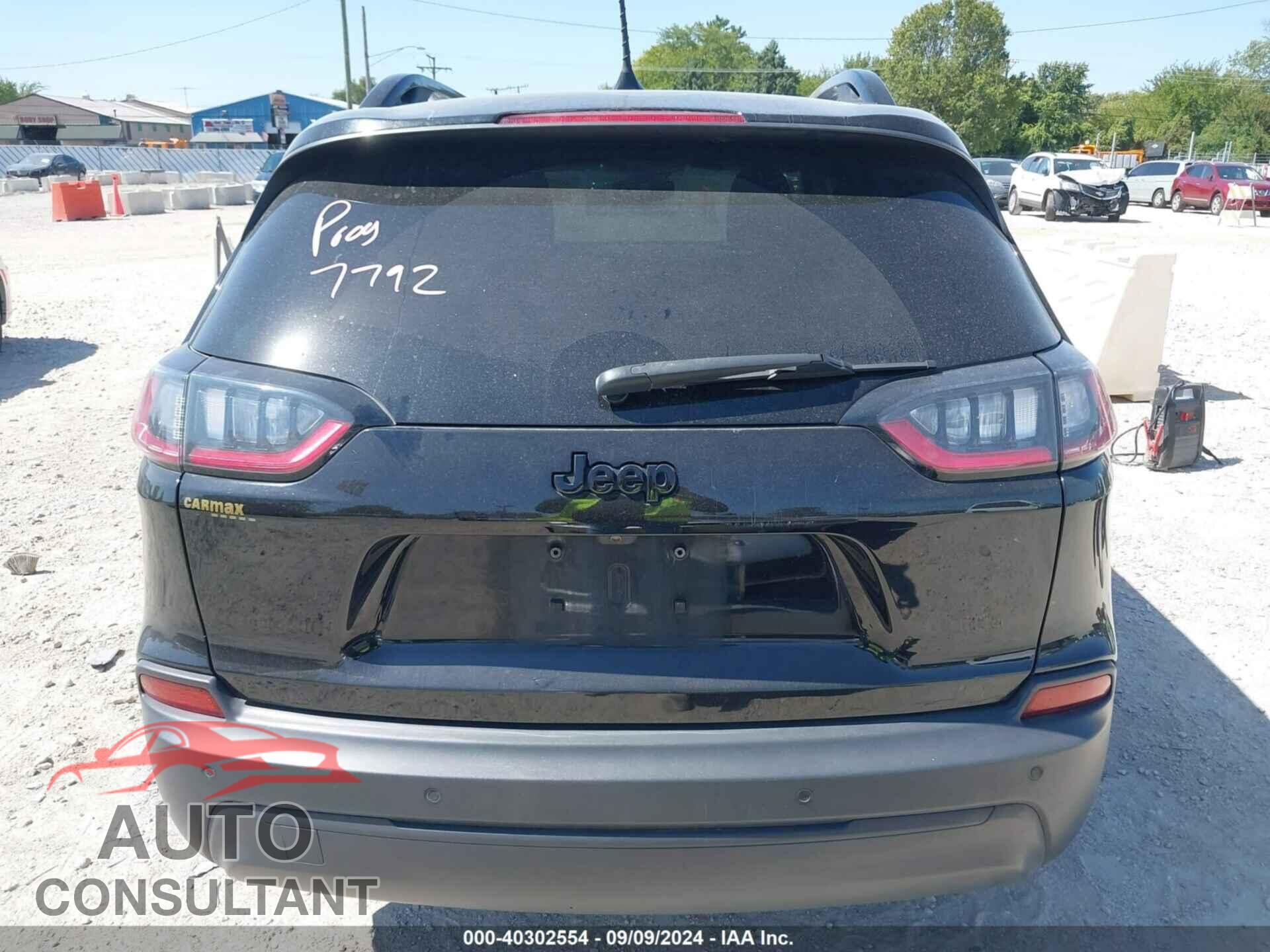 JEEP CHEROKEE 2021 - 1C4PJLLB1MD112105