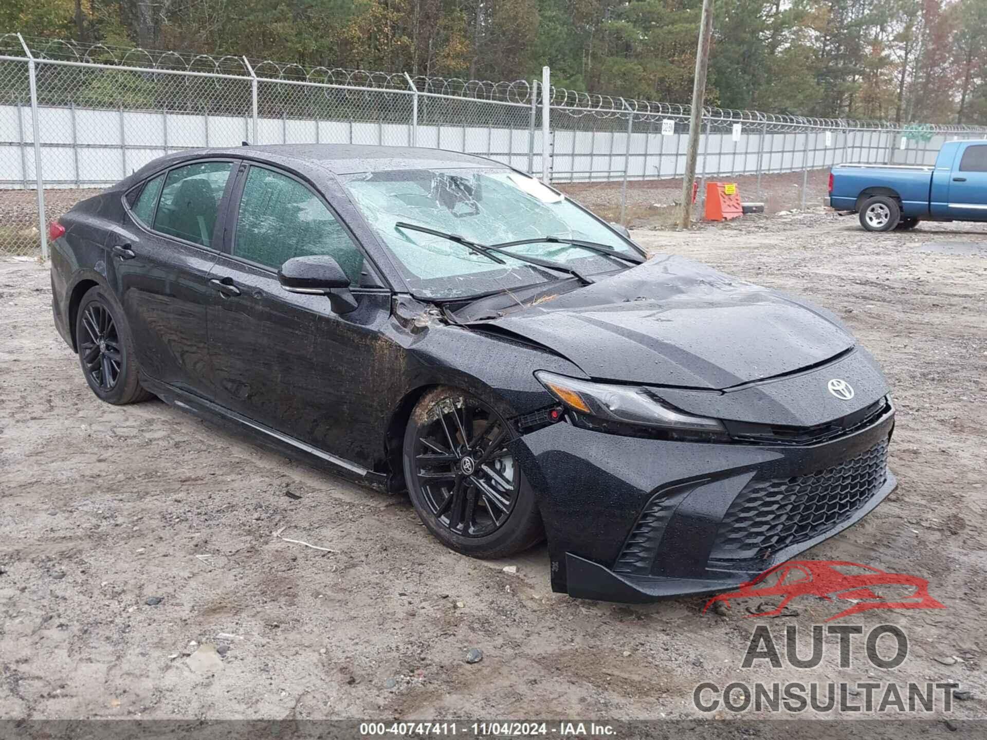 TOYOTA CAMRY 2025 - 4T1DAACK5SU512975