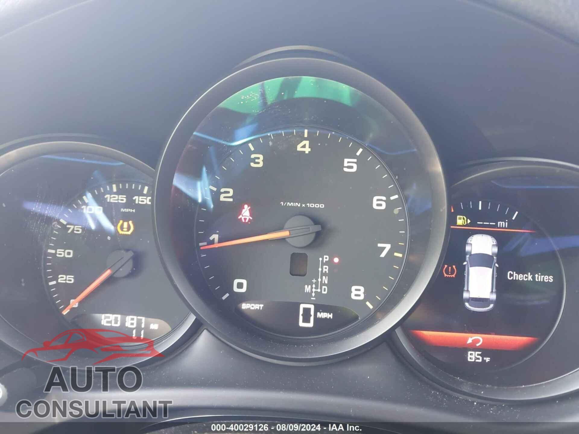PORSCHE MACAN 2017 - WP1AA2A55HLB82780