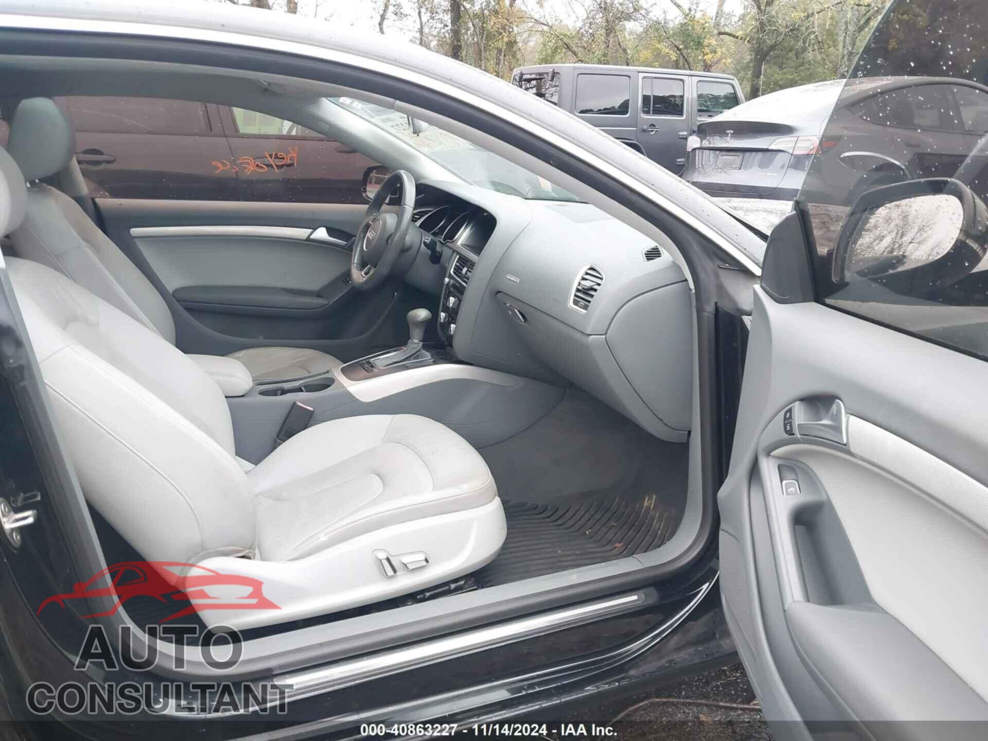 AUDI A5 2014 - WAUCFAFR1EA054946