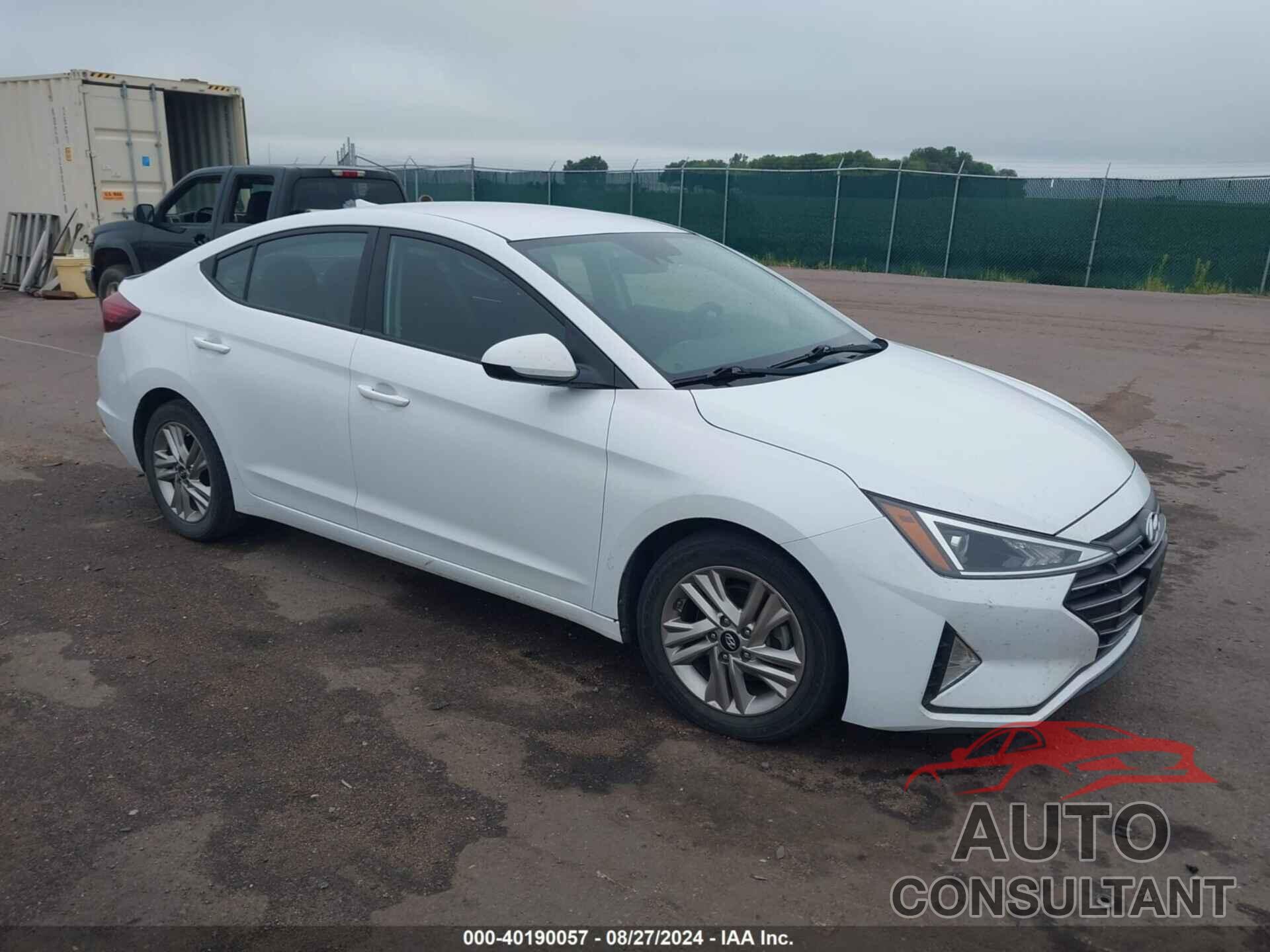 HYUNDAI ELANTRA 2020 - 5NPD84LF3LH512893