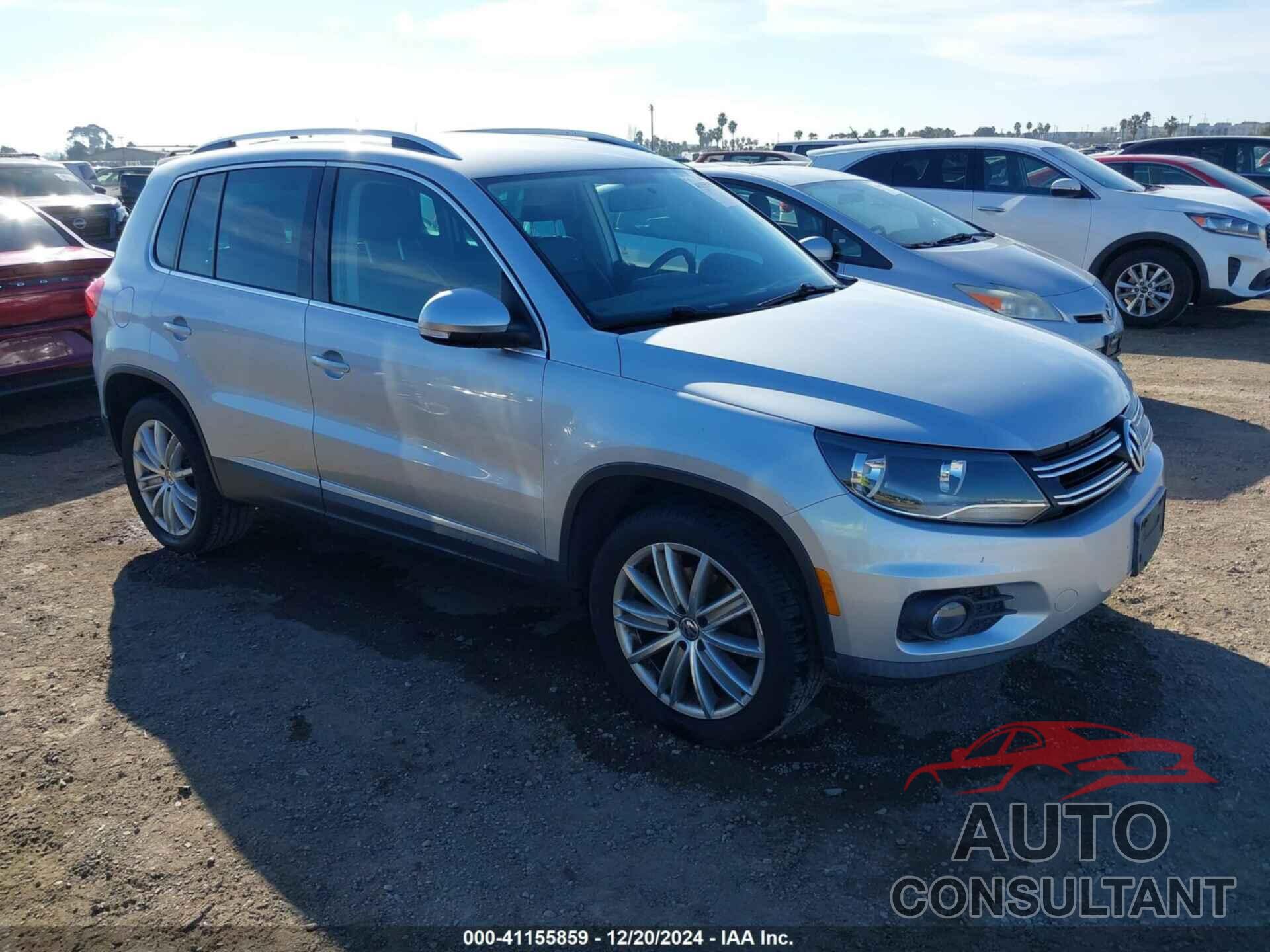 VOLKSWAGEN TIGUAN 2013 - WVGAV3AX6DW575950