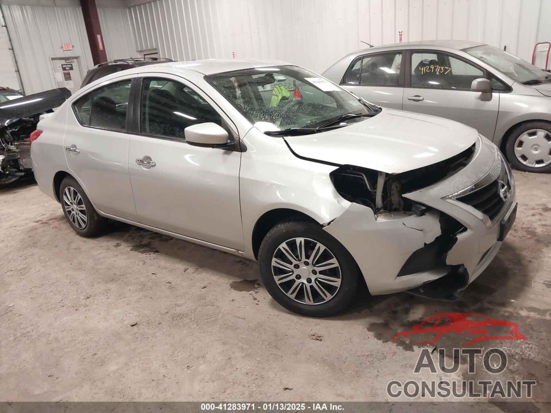 NISSAN VERSA 2018 - 3N1CN7AP5JL884897