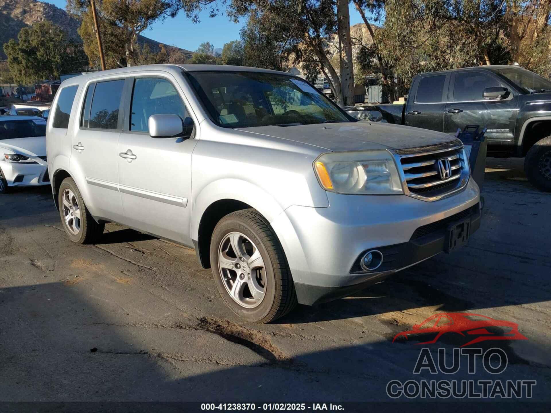HONDA PILOT 2014 - 5FNYF4H44EB029624