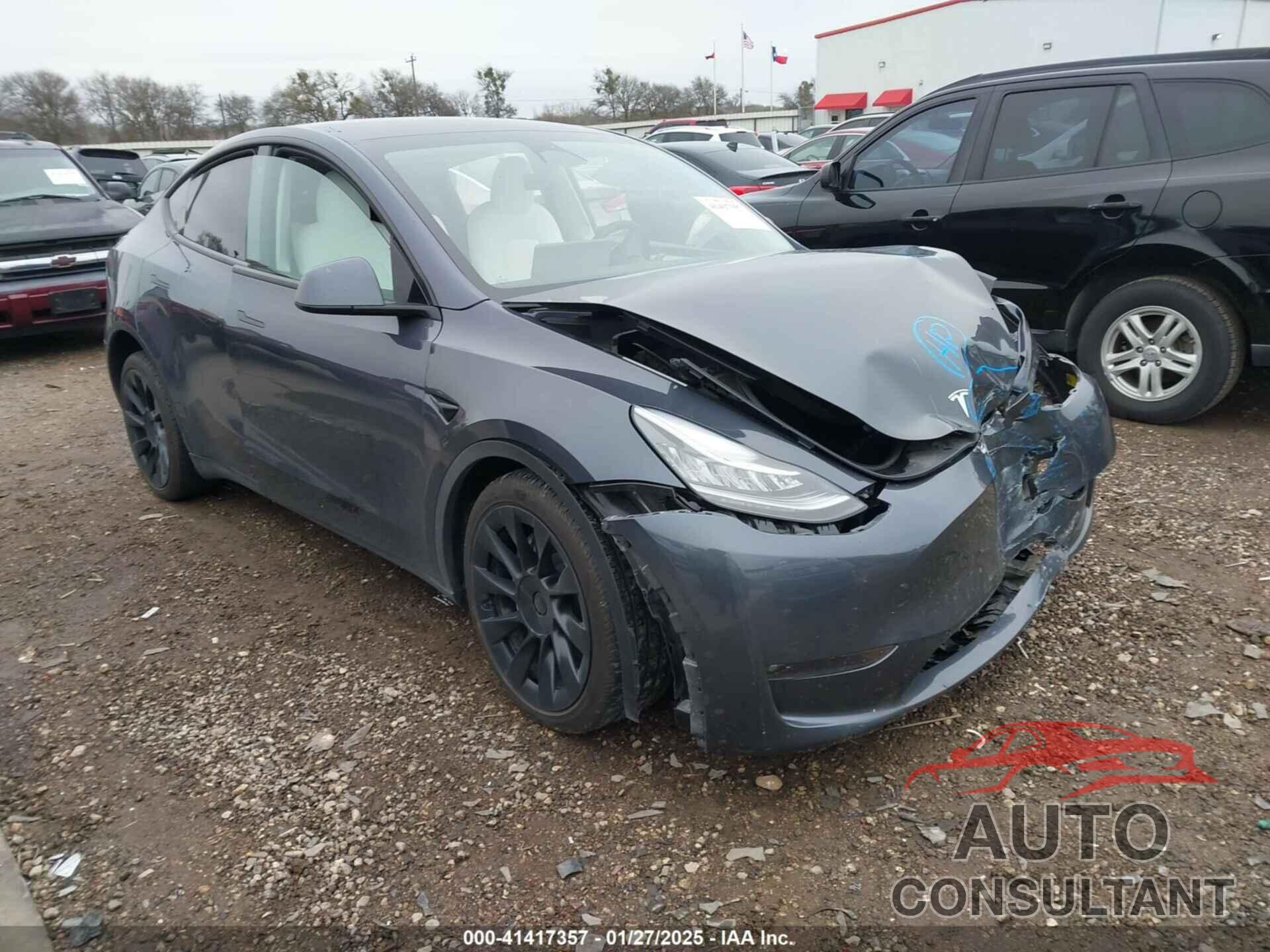 TESLA MODEL Y 2023 - 7SAYGDEE9PF609032