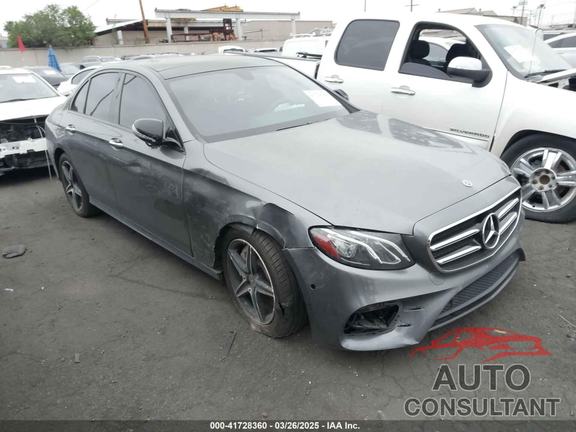 MERCEDES-BENZ E 300 2018 - WDDZF4JB0JA433719