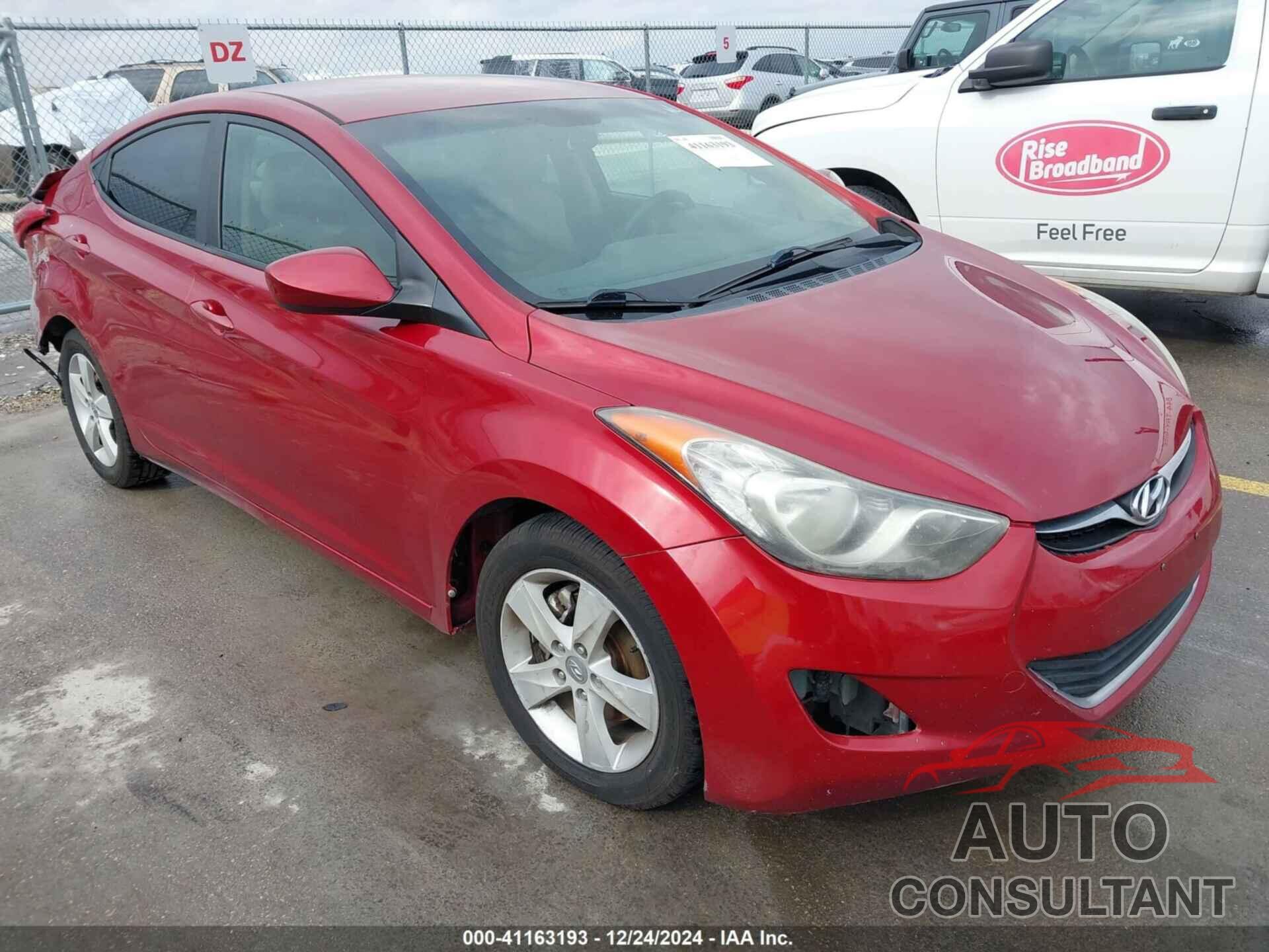 HYUNDAI ELANTRA 2012 - KMHDH4AE4CU367147