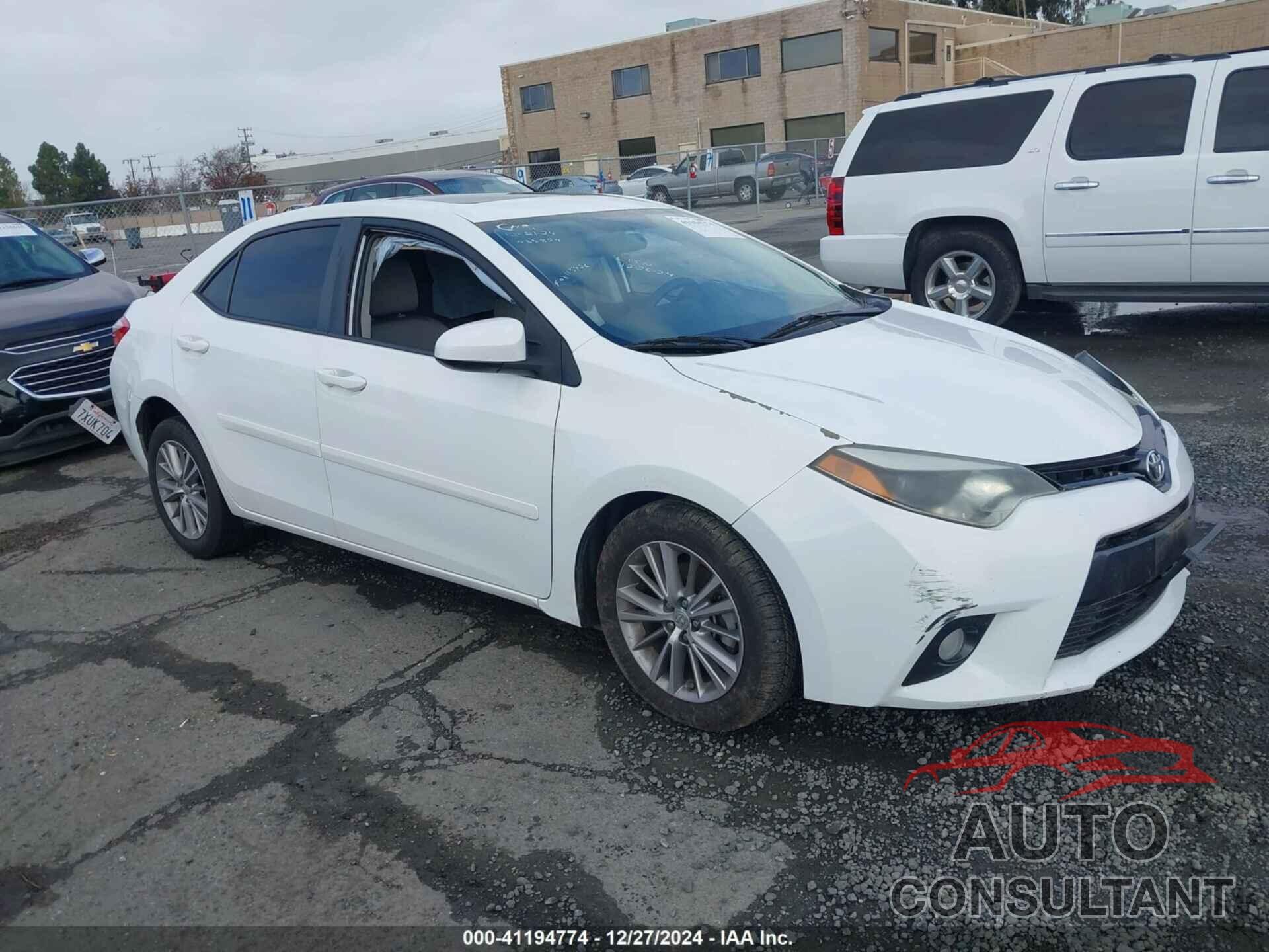 TOYOTA COROLLA 2015 - 5YFBURHE0FP253495
