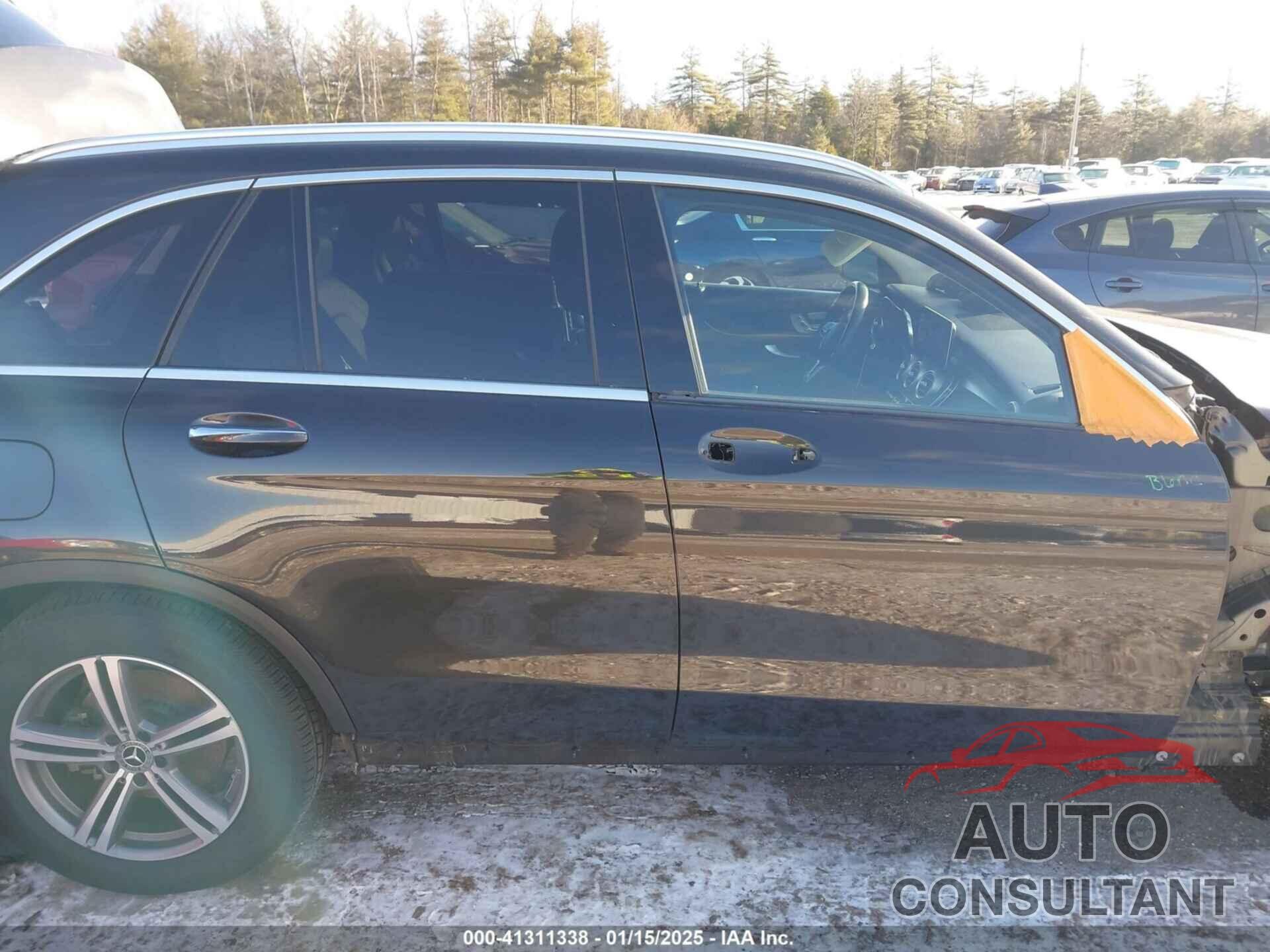 MERCEDES-BENZ GLC 2020 - WDC0G8EB3LF744370