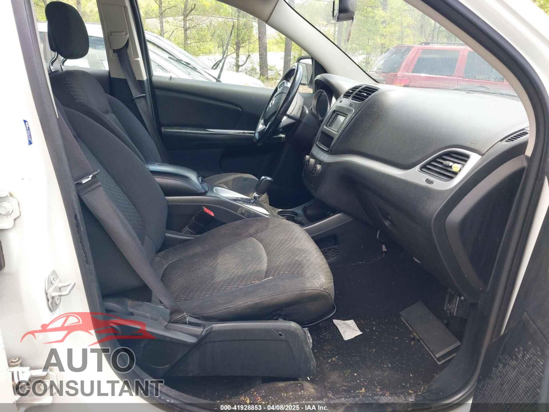 DODGE JOURNEY 2015 - 3C4PDCAB2FT588032