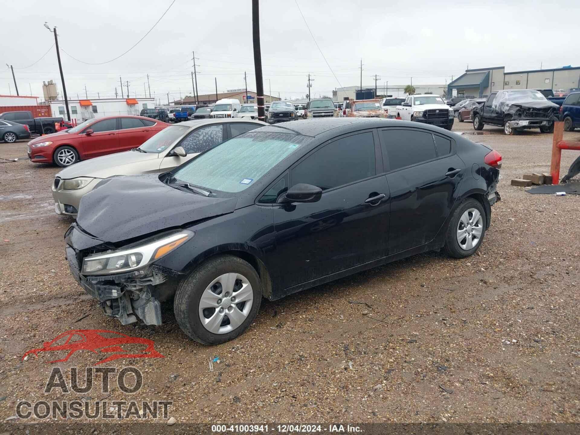 KIA FORTE 2017 - 3KPFL4A70HE028310