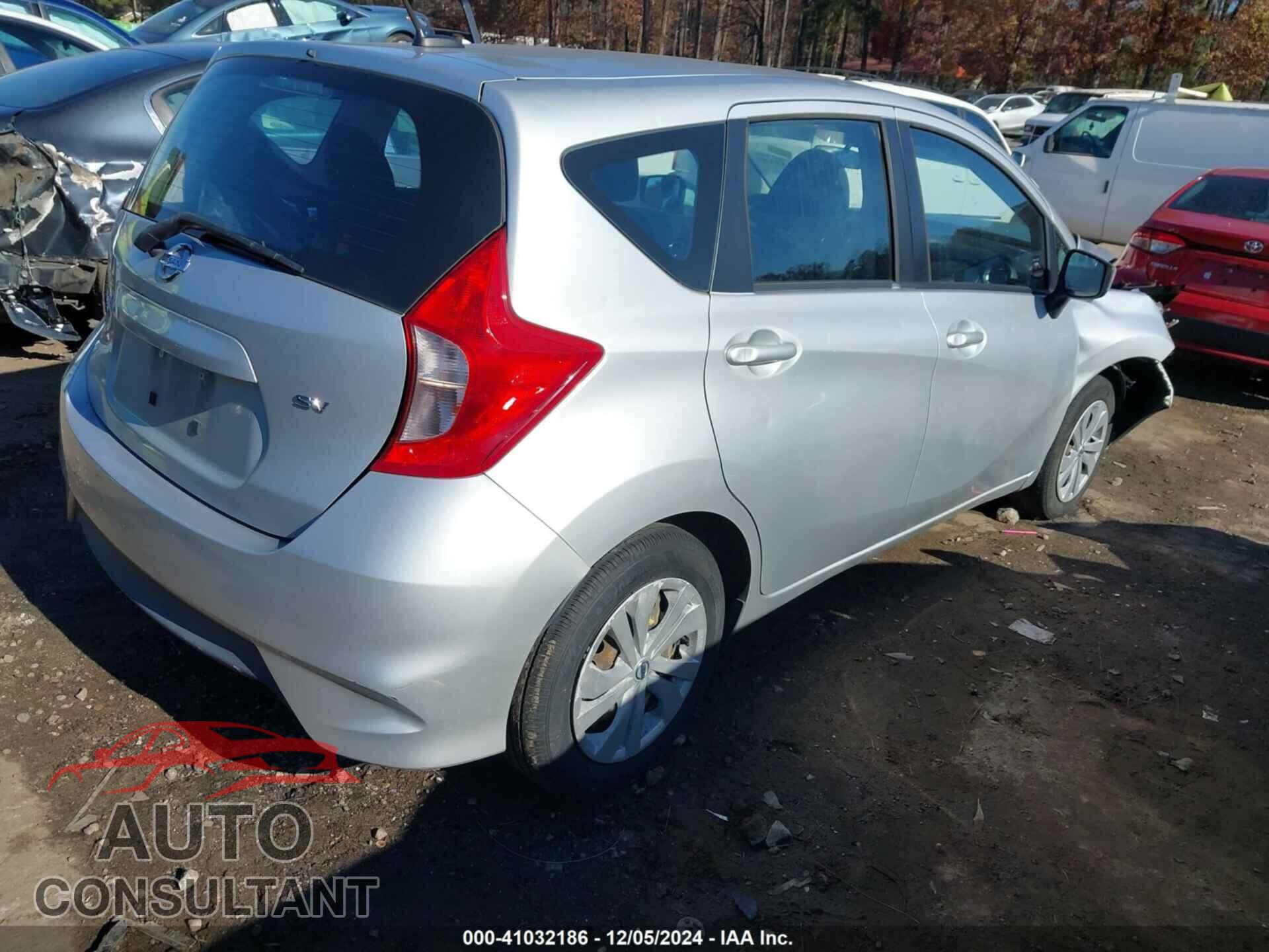 NISSAN VERSA NOTE 2017 - 3N1CE2CP3HL360903
