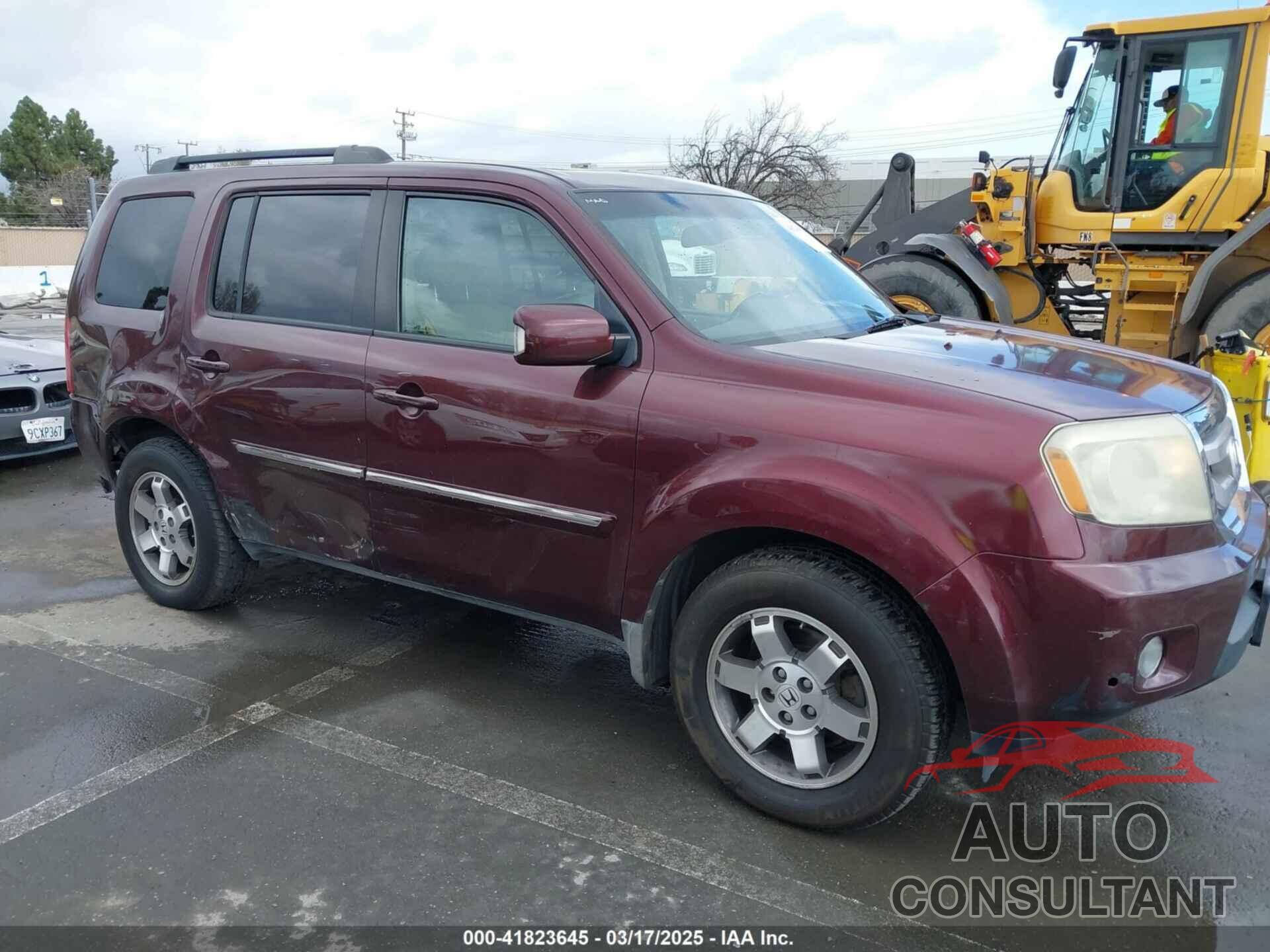 HONDA PILOT 2009 - 5FNYF48959B007813