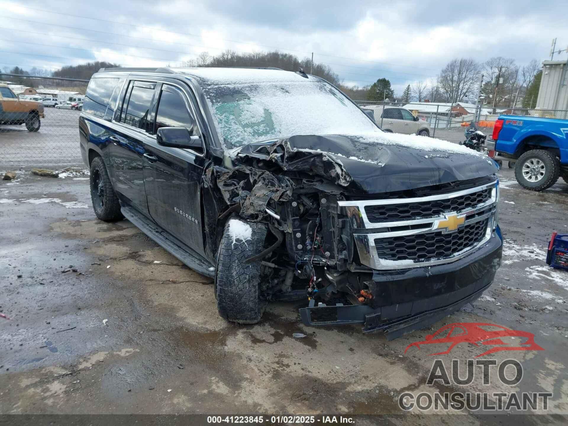 CHEVROLET SUBURBAN 2020 - 1GNSKHKC5LR304201