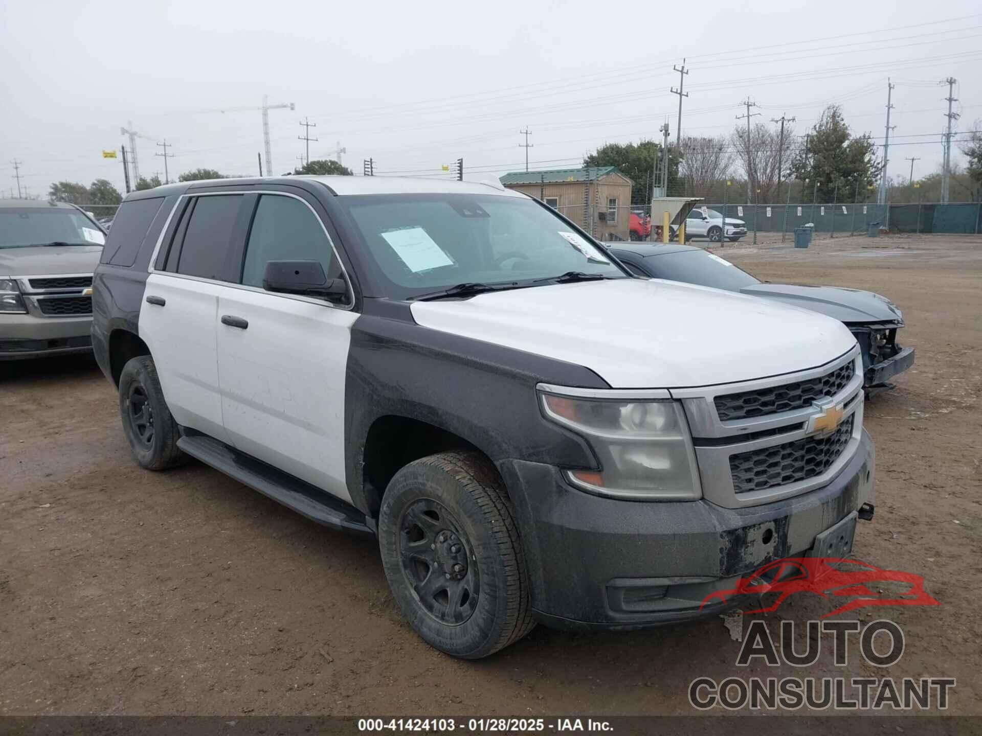 CHEVROLET TAHOE 2018 - 1GNSKDEC9JR352737